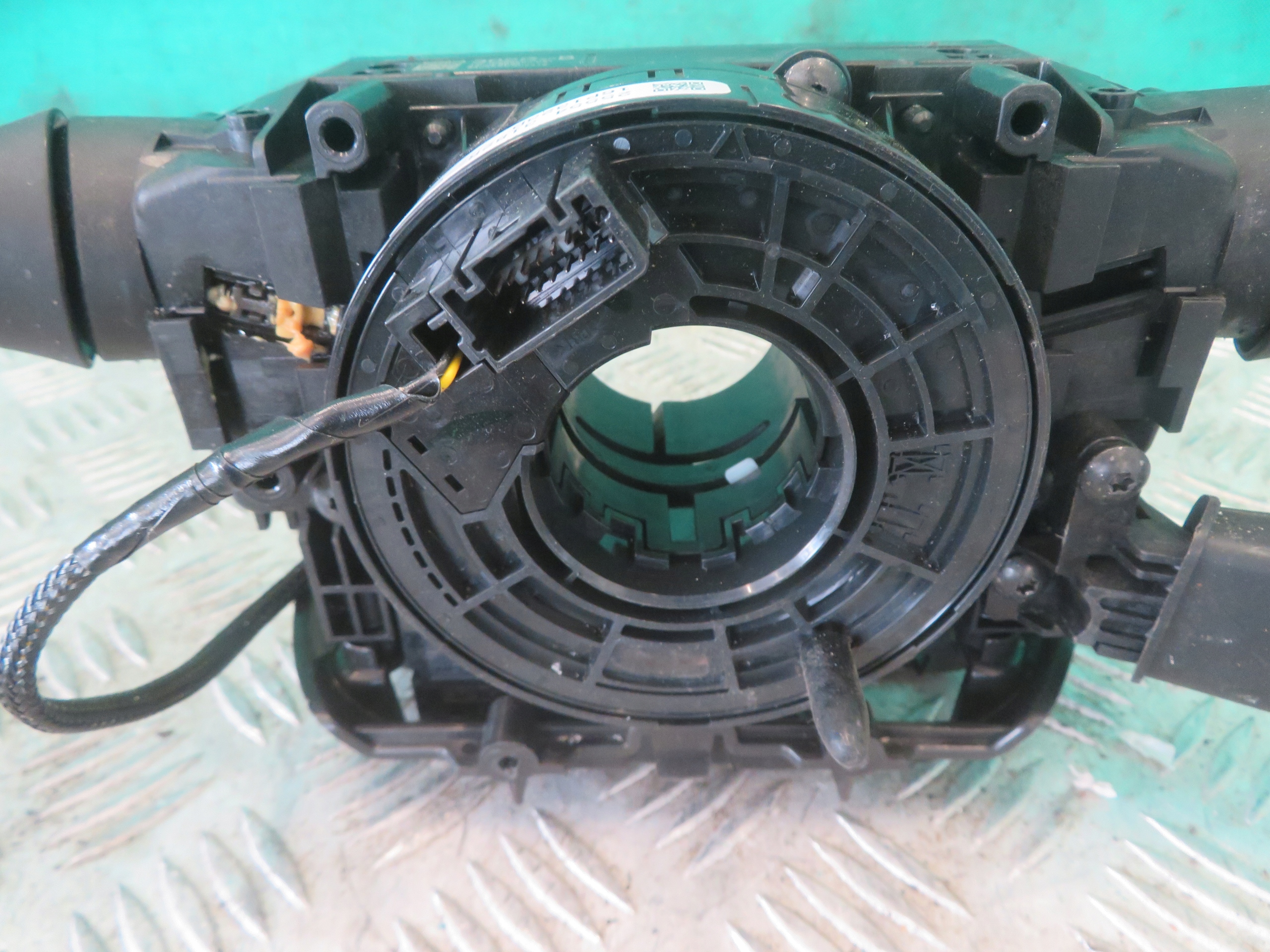DEVIO LUCI TERGICRISTALLO TERGI RENAULT TRAFIC 24R 255673302R