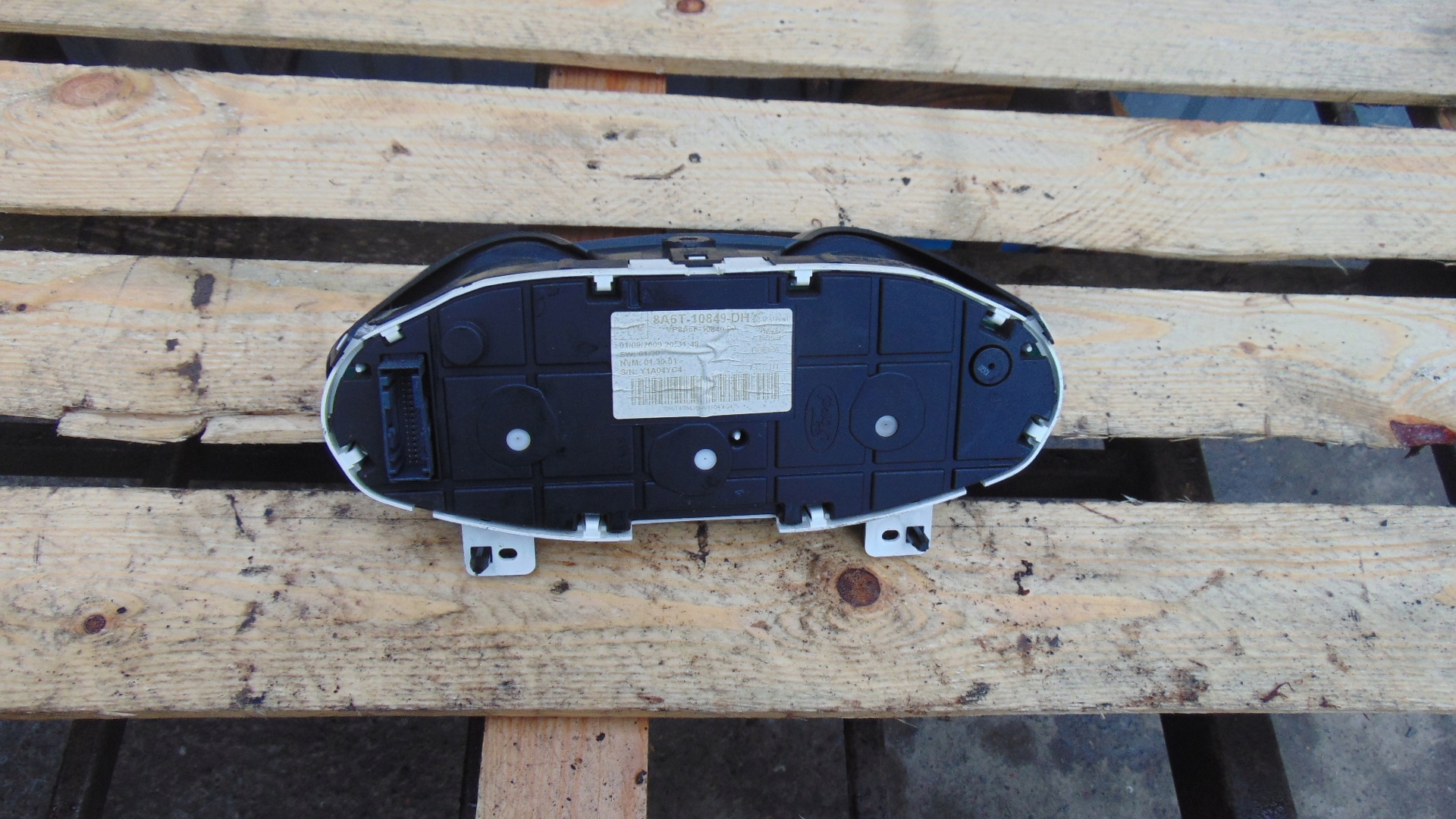 спидометр FORD Fiesta MK7 8A6T-10849-DD