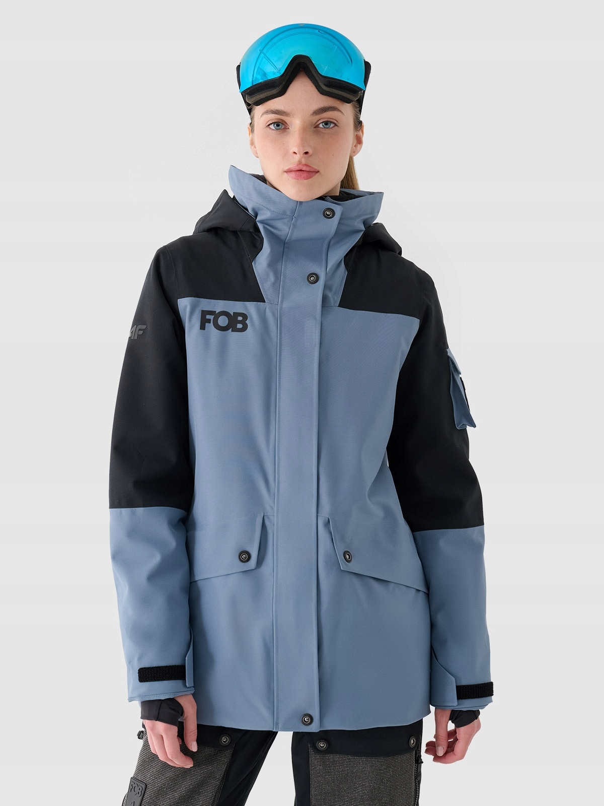 Snowboardová Bunda 4F 4FWAW24TTJAF586-32S-XL