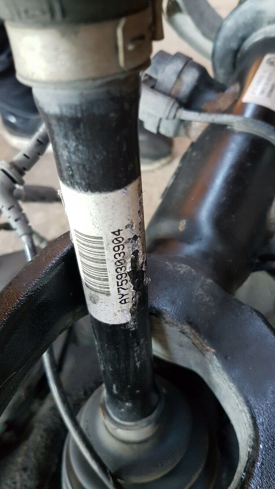 sususpension front left BMW F01 6796939