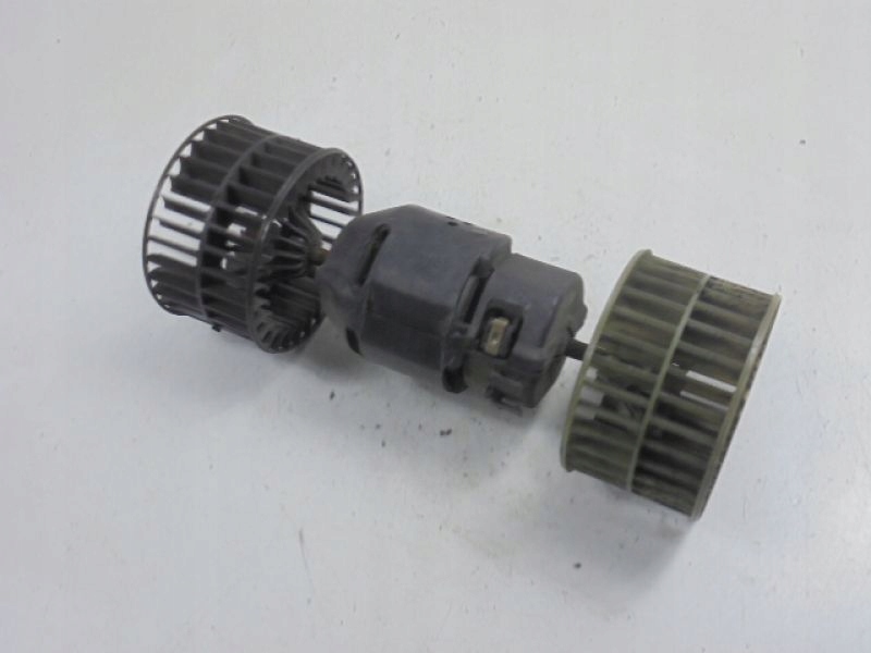 MERCEDES 1217 WENTYLATOR DMUCHAWA 0130063029 Car type Trucks