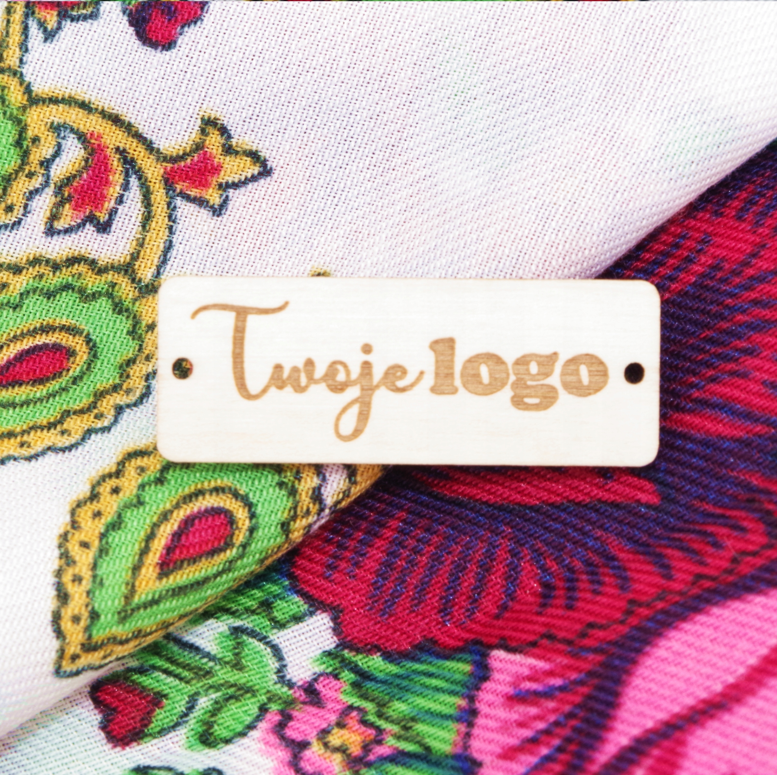 Štítek štítek dřevěná překližka s Logo 50ks