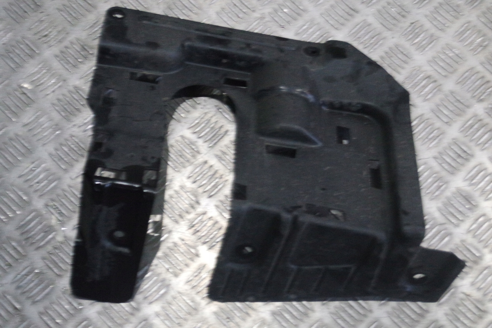 OSLONA PLASTIK MOCOWANIE BMW G09 XM 7424917