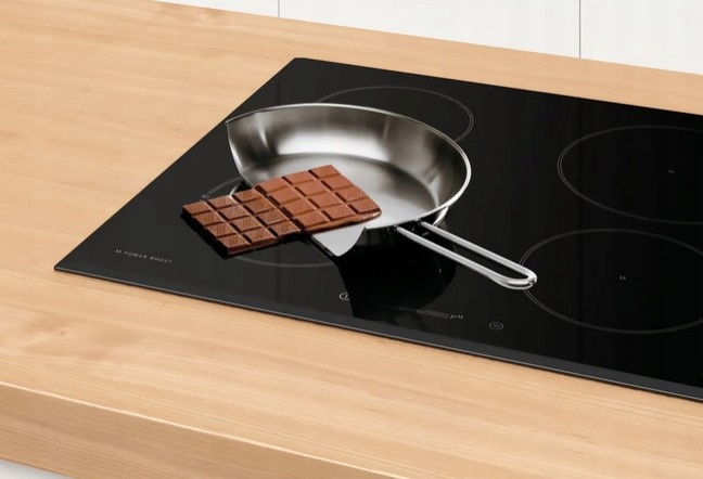 Płyta Indukcyjna Gorenje 60cm PowerBoost Łączone pola AreaFlex Timer Slider Model ISC645BSCC