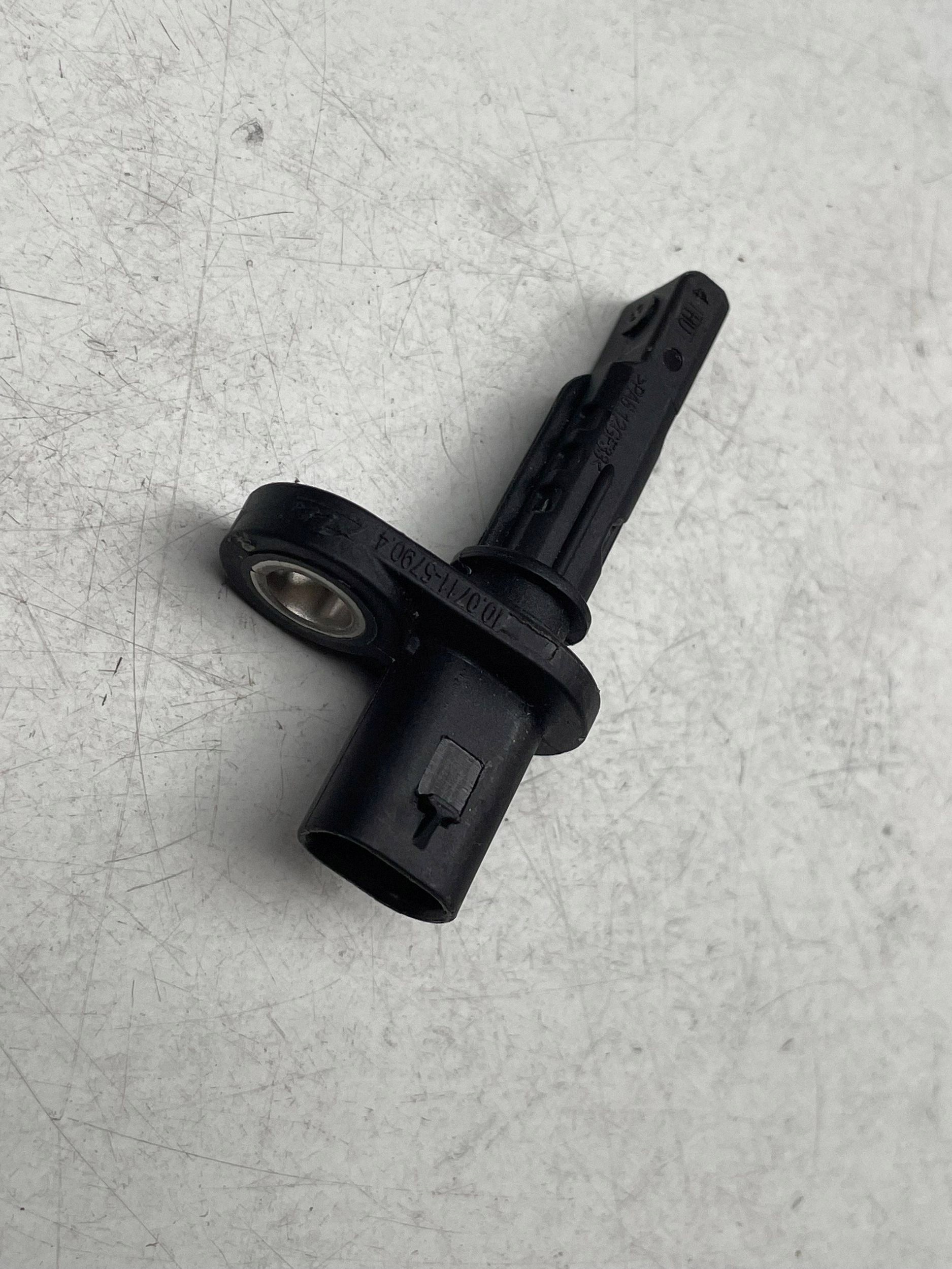 original sensor ,PREDKOSC OBROTOWA wheels MERCEDES-BENZ E W213 A2139054613