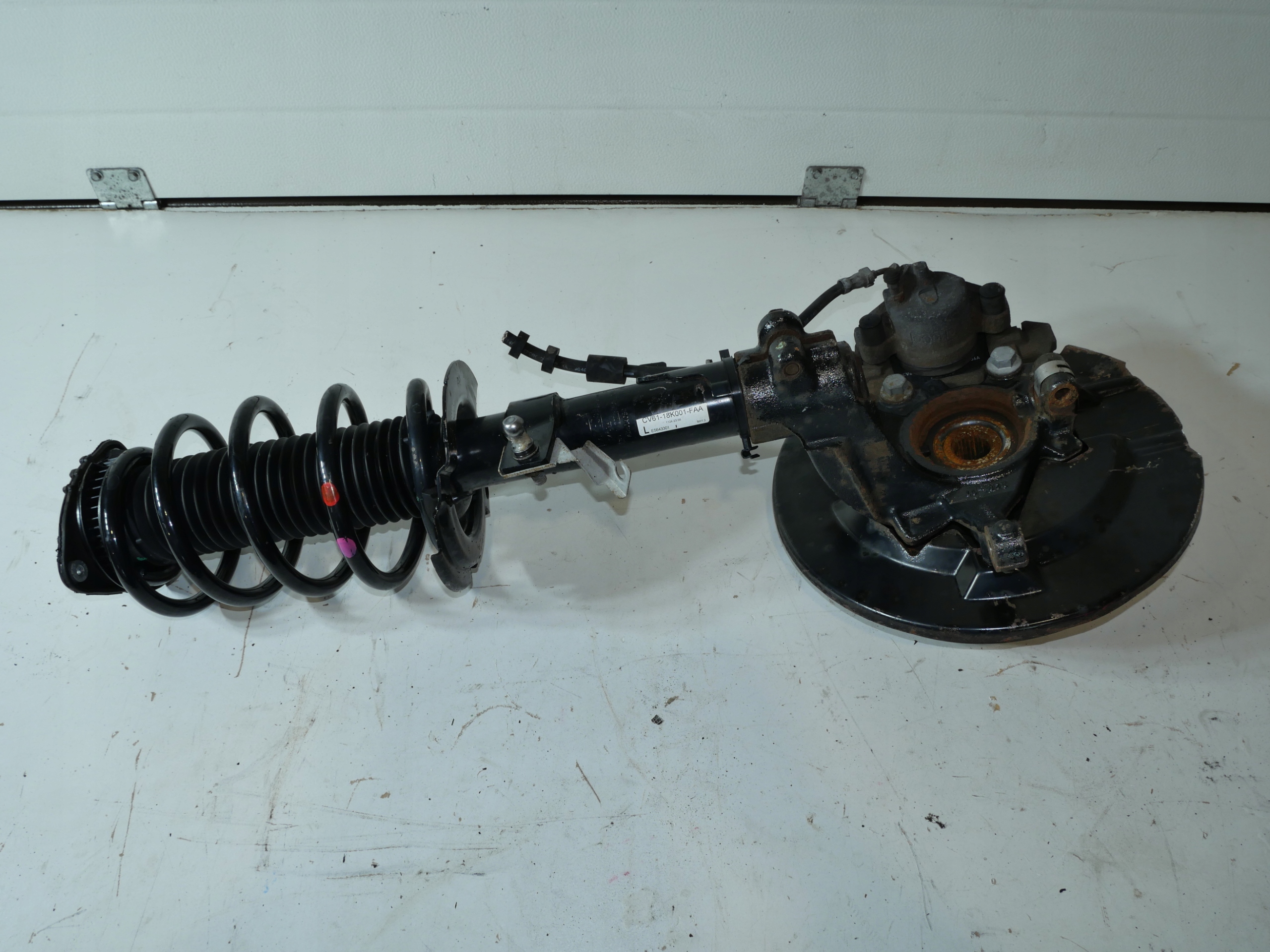 McPherson swing shock absorber FORD KUGA CV61-18K001-FAA