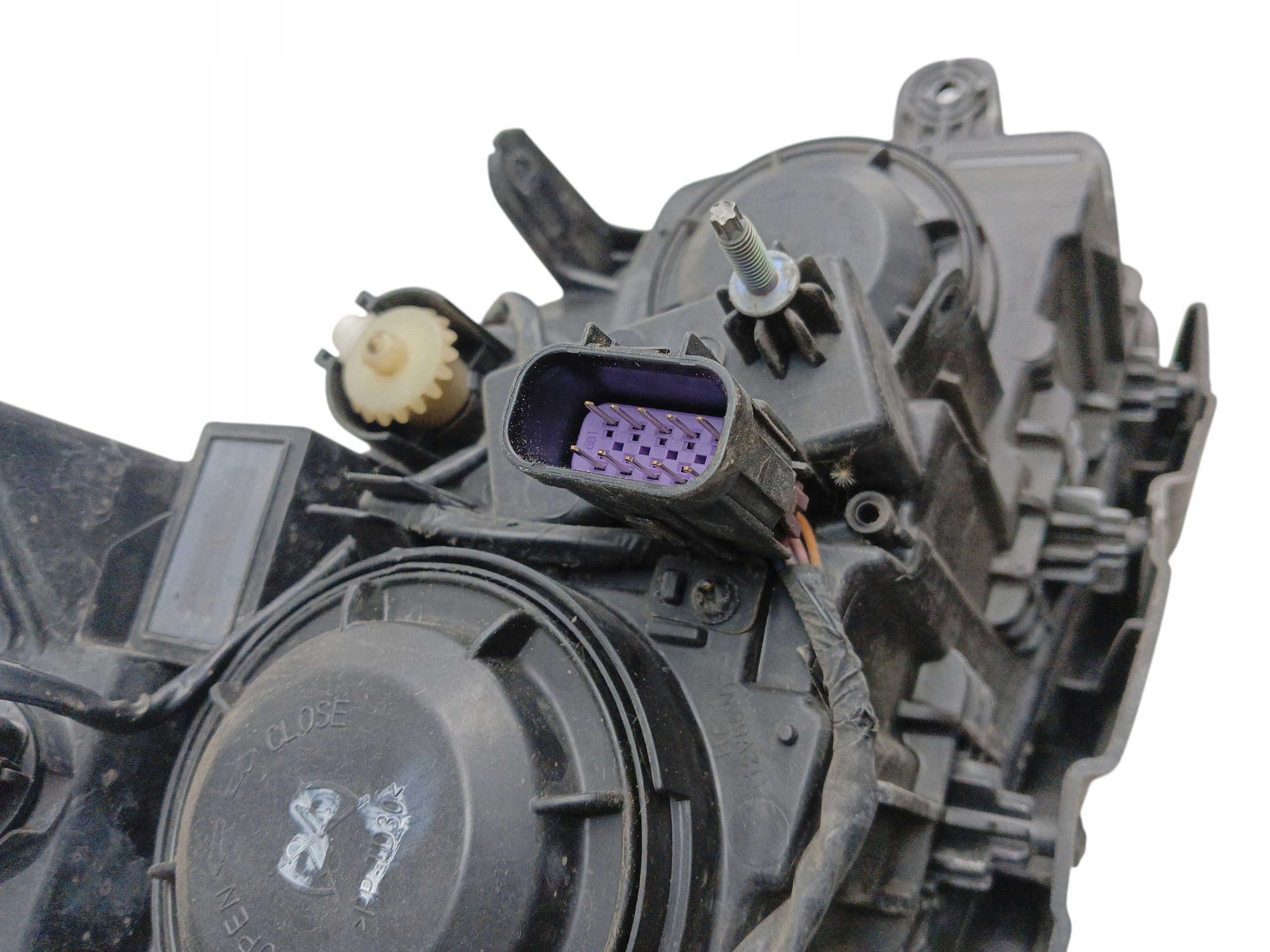 light REFLEKTOR left front CHEVROLET TRAX and (12-16) EUROPA