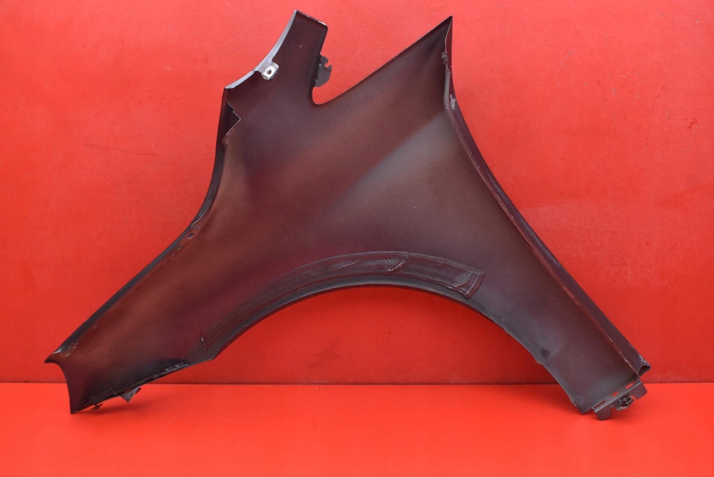 fender right front front B39 BMW F46 GRAN TOURER 18-21