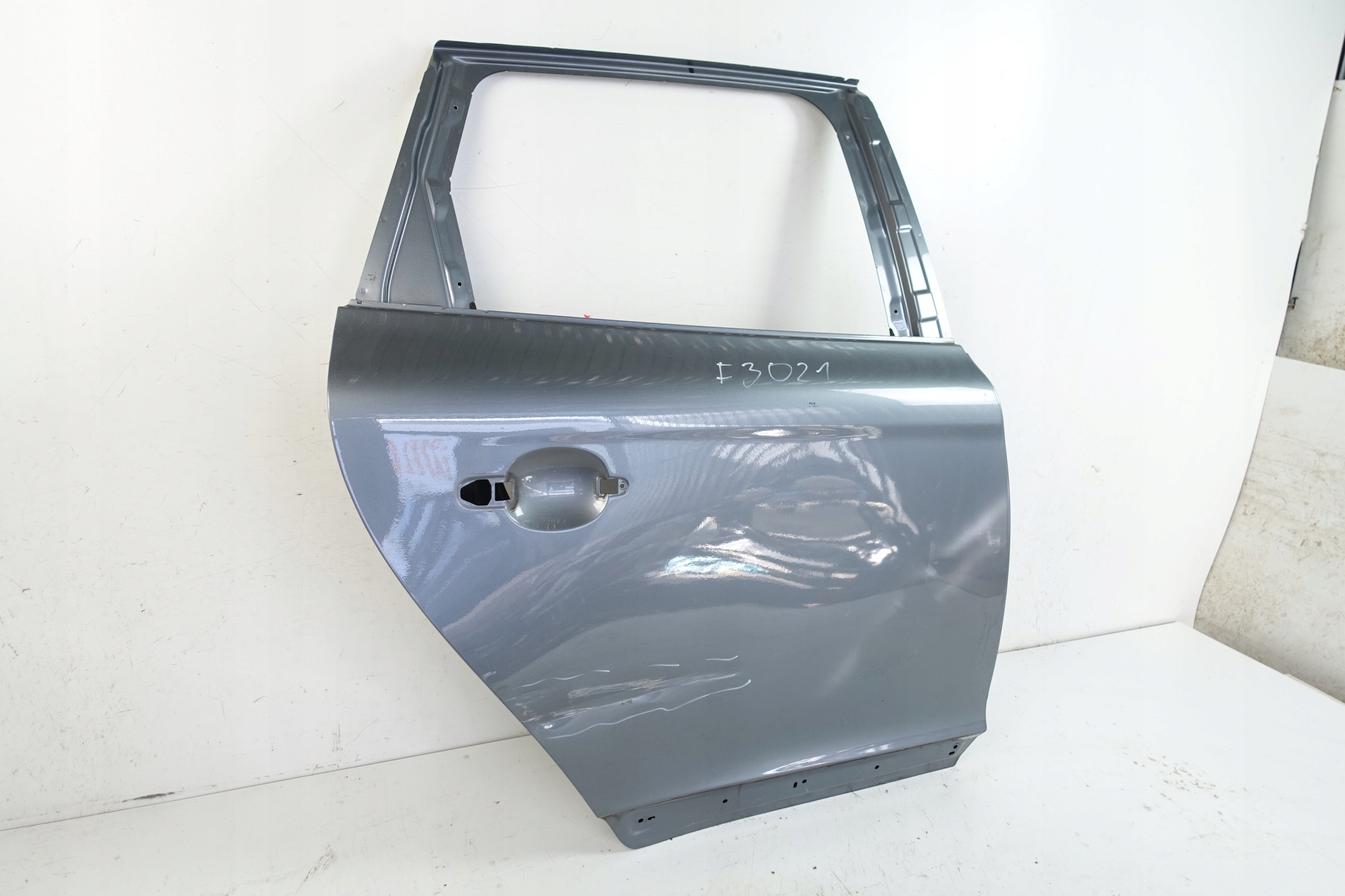 VOLVO XC60 and 2008- door right rear part right rear.