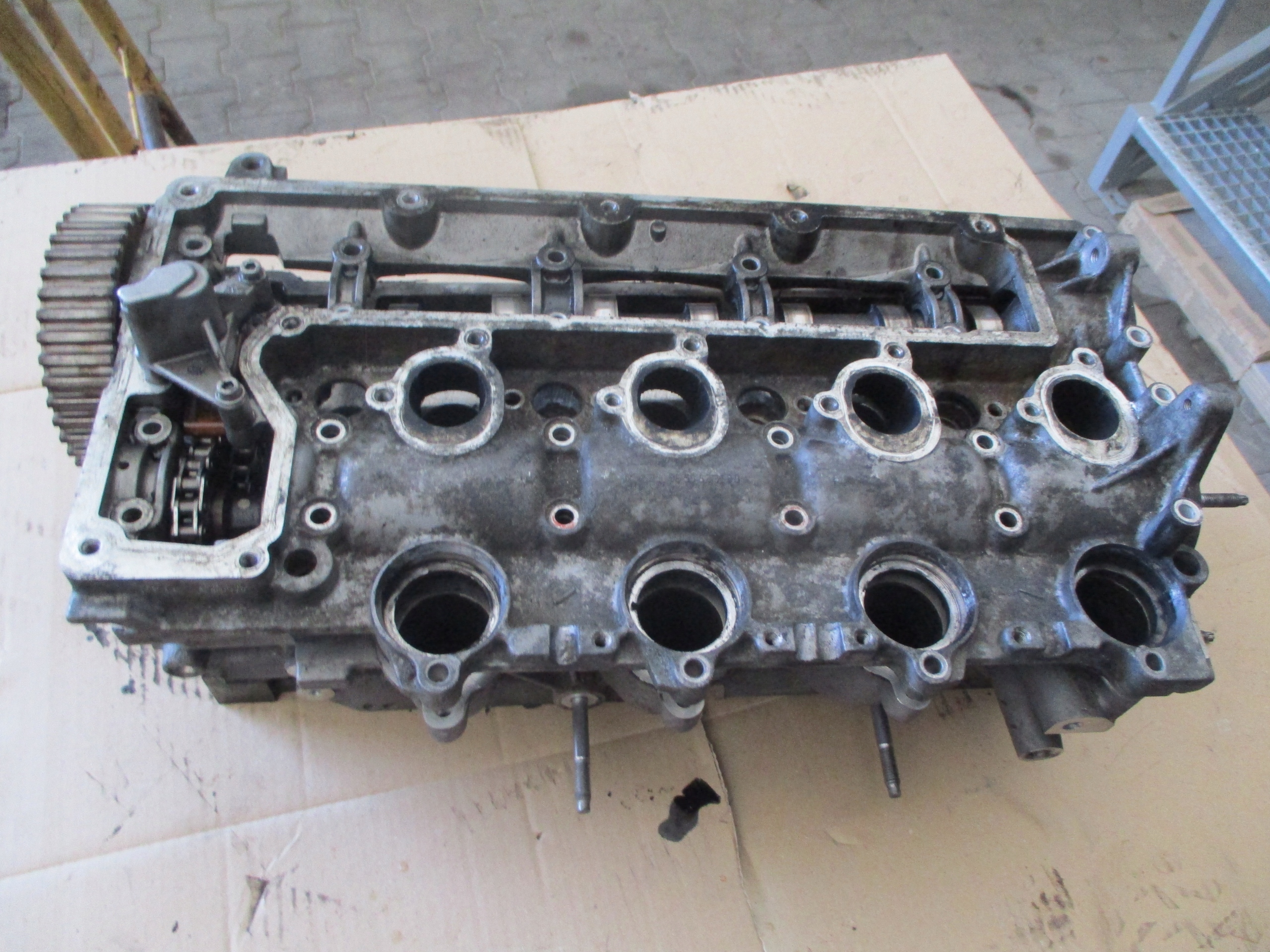 PEUGEOT CITROEN 2.0 HDI 06-10 GŁOWICA