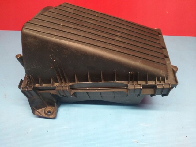 VW golf iv бору 1.9 tdi корпус фільтра повітря