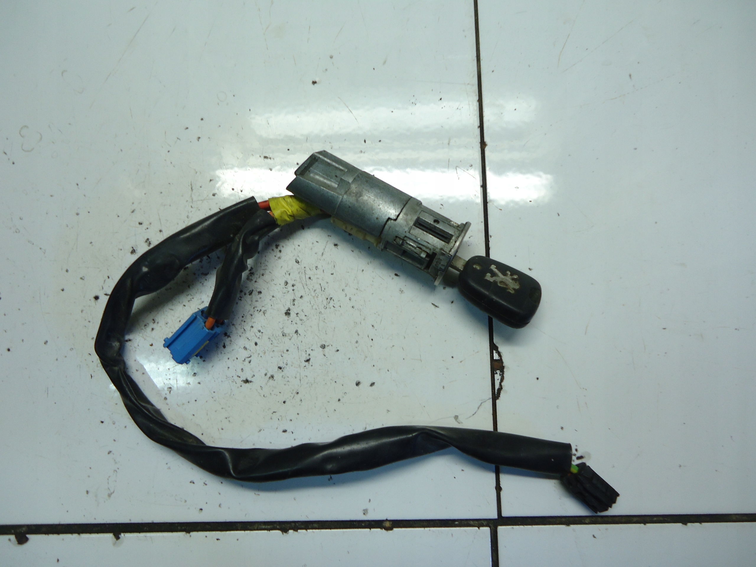 PEUGEOT 307 ignition Z KLUCZYKIEM