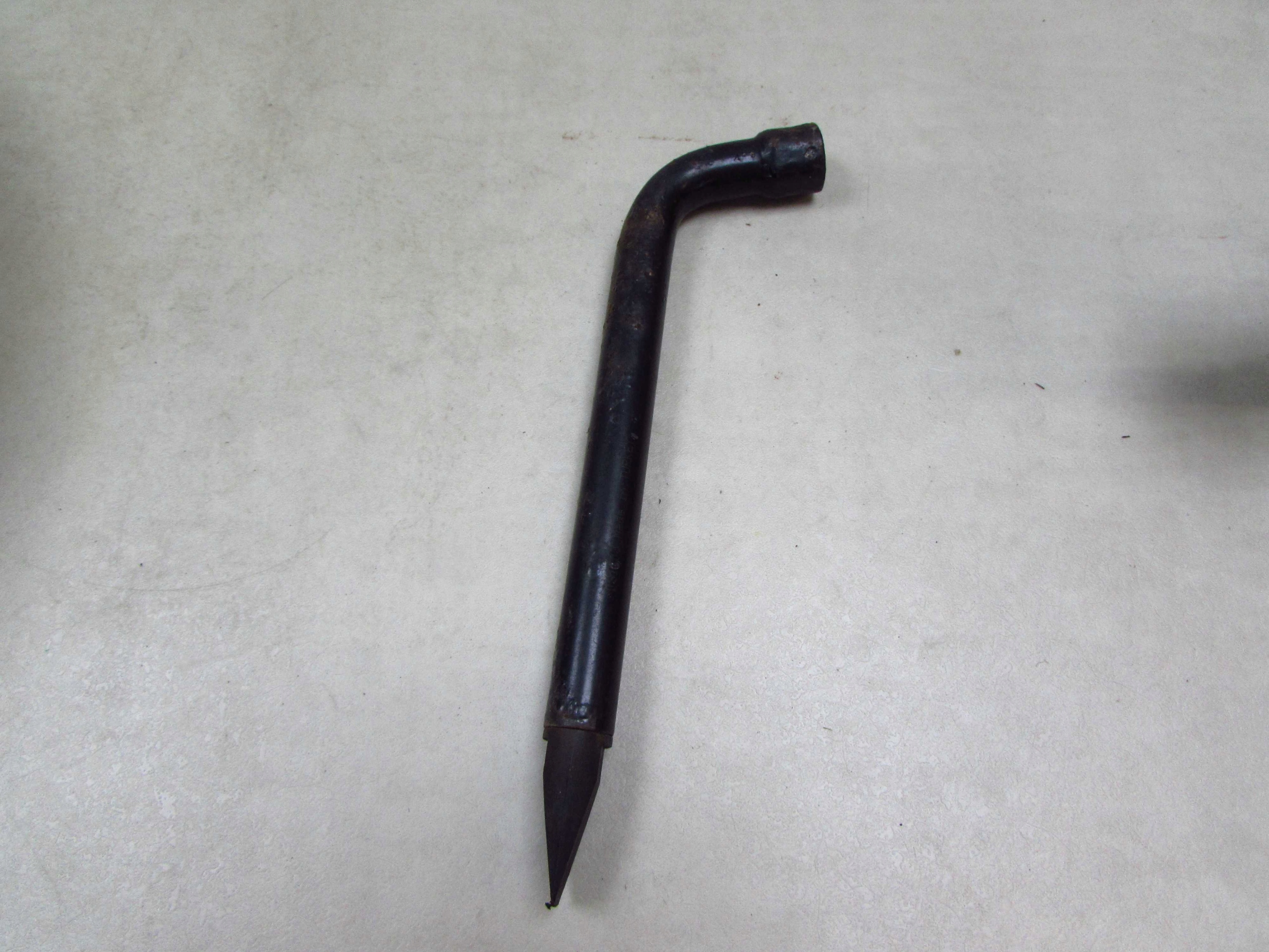 блок с mercedes-benz 2022 30633987