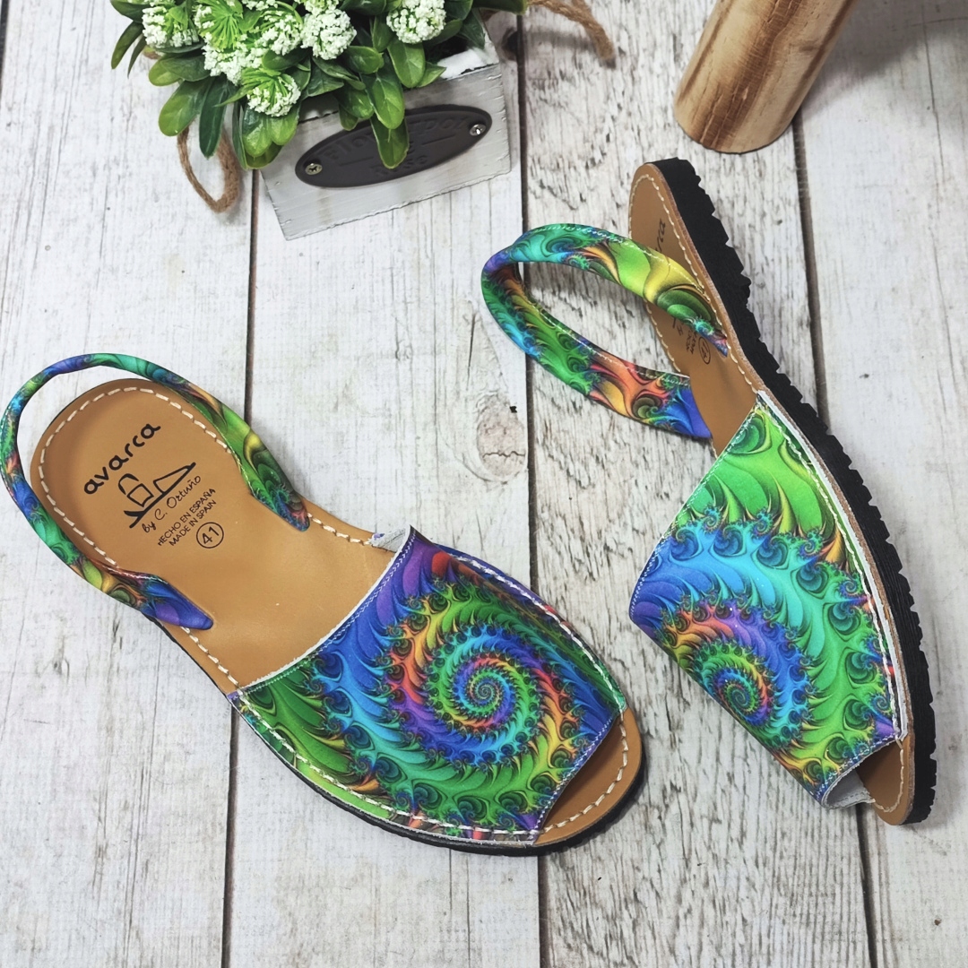 HISZPAŃSKIE SKÓRZANE SANDAŁY DAMSKIE AVARCAS - 40 Marka bez marki