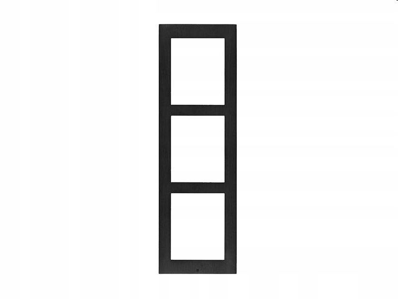 9155023B Ip Verso rám na povrch, 3 moduly čierny