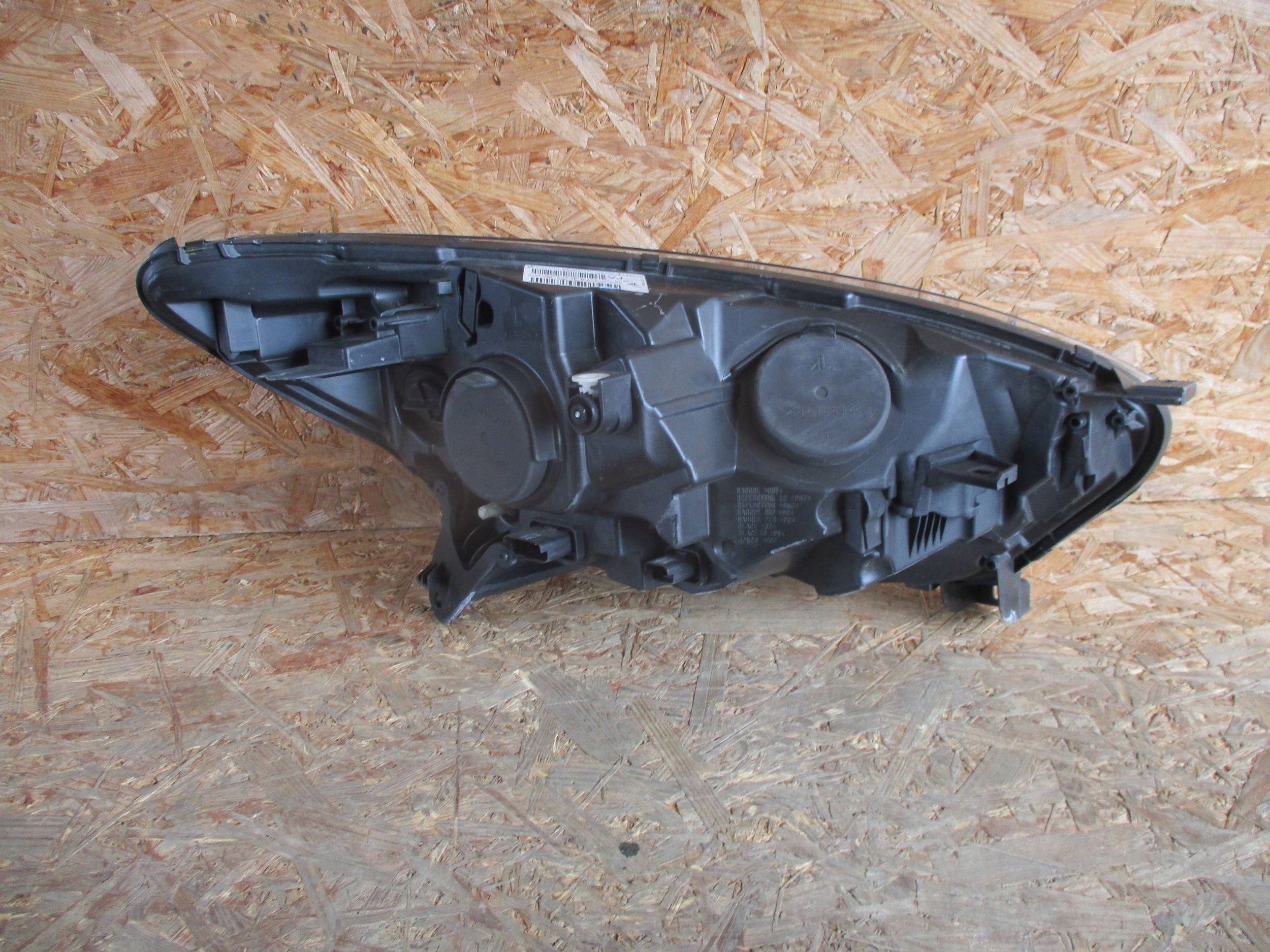 light front front left RENAULT CAPTUR and