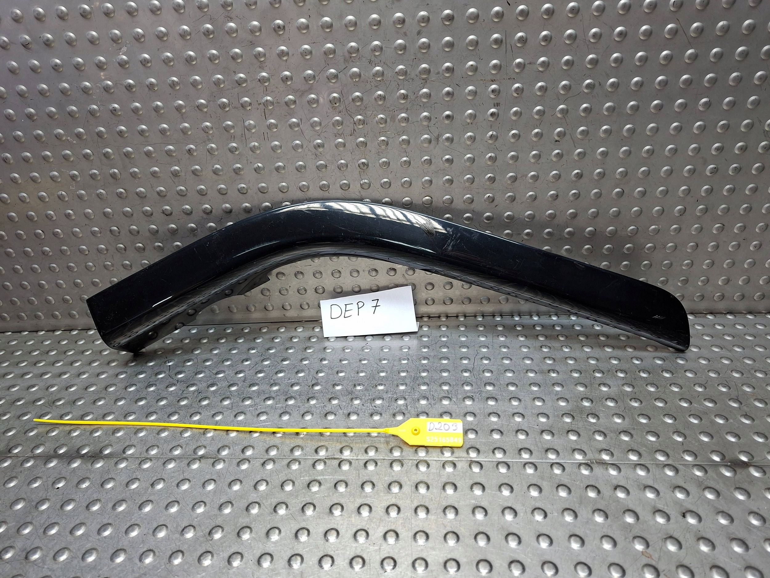 moulding right KOKPITU RANGE ROVER L320 05- AH32-045B45-C