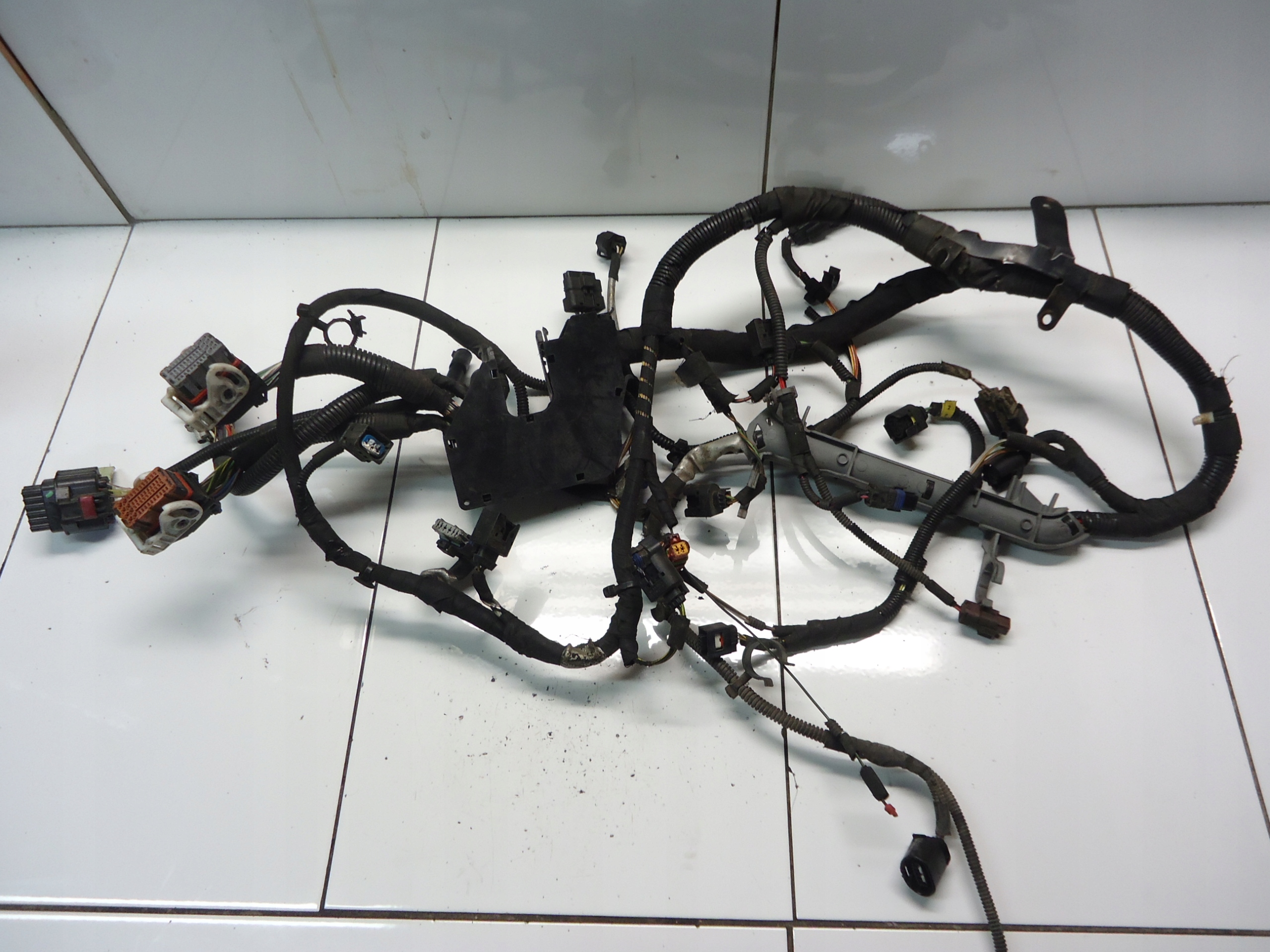 RANGE ROVER SPORT L320 2.7D bundle motor wiring 7H2Q-14C000-BA