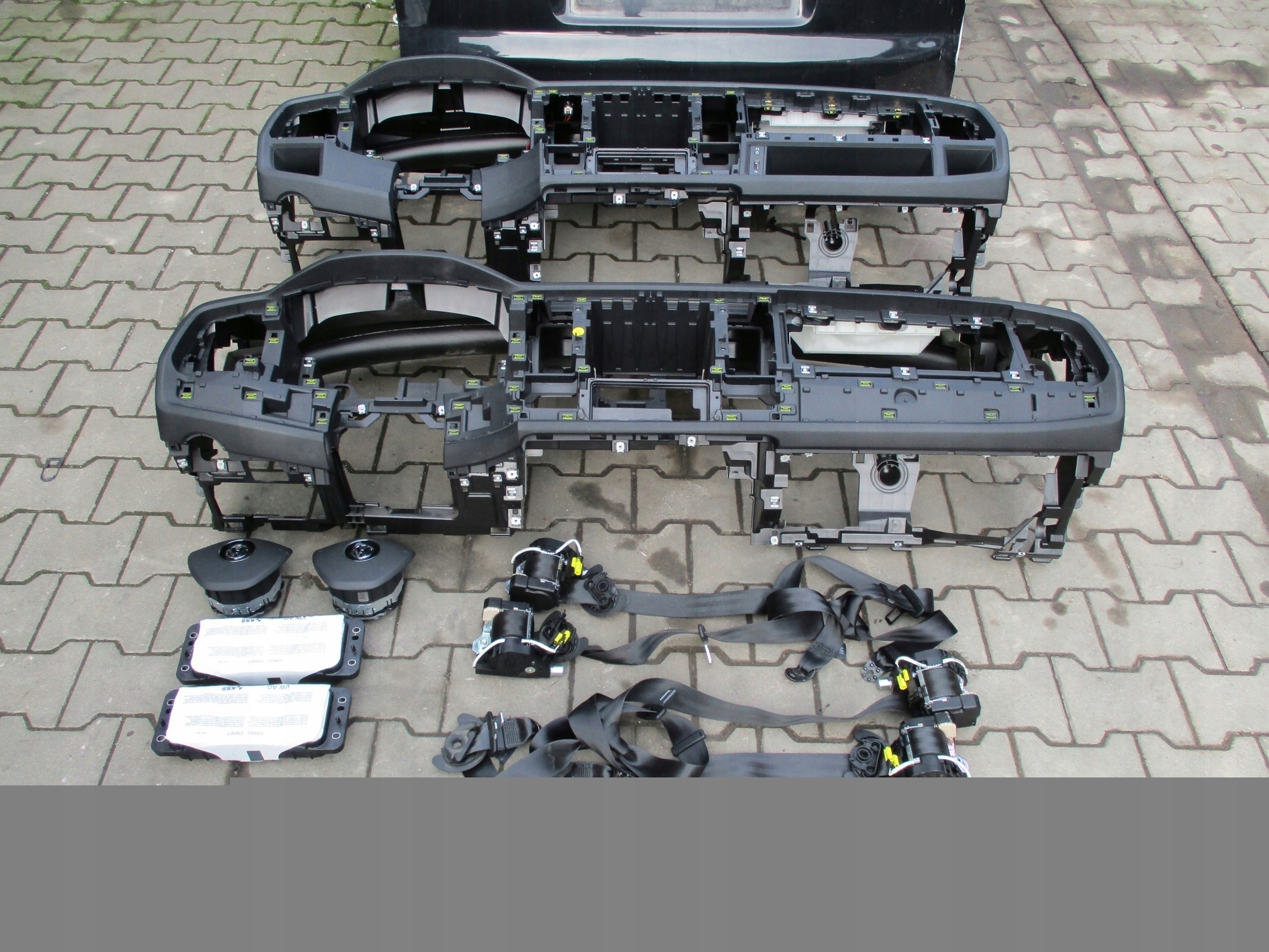 ТОРПЕДA ПАНЕЛЬ ПРИЛАДІВ AIRBAG VW T6 TRANSPORTER 15-20 R