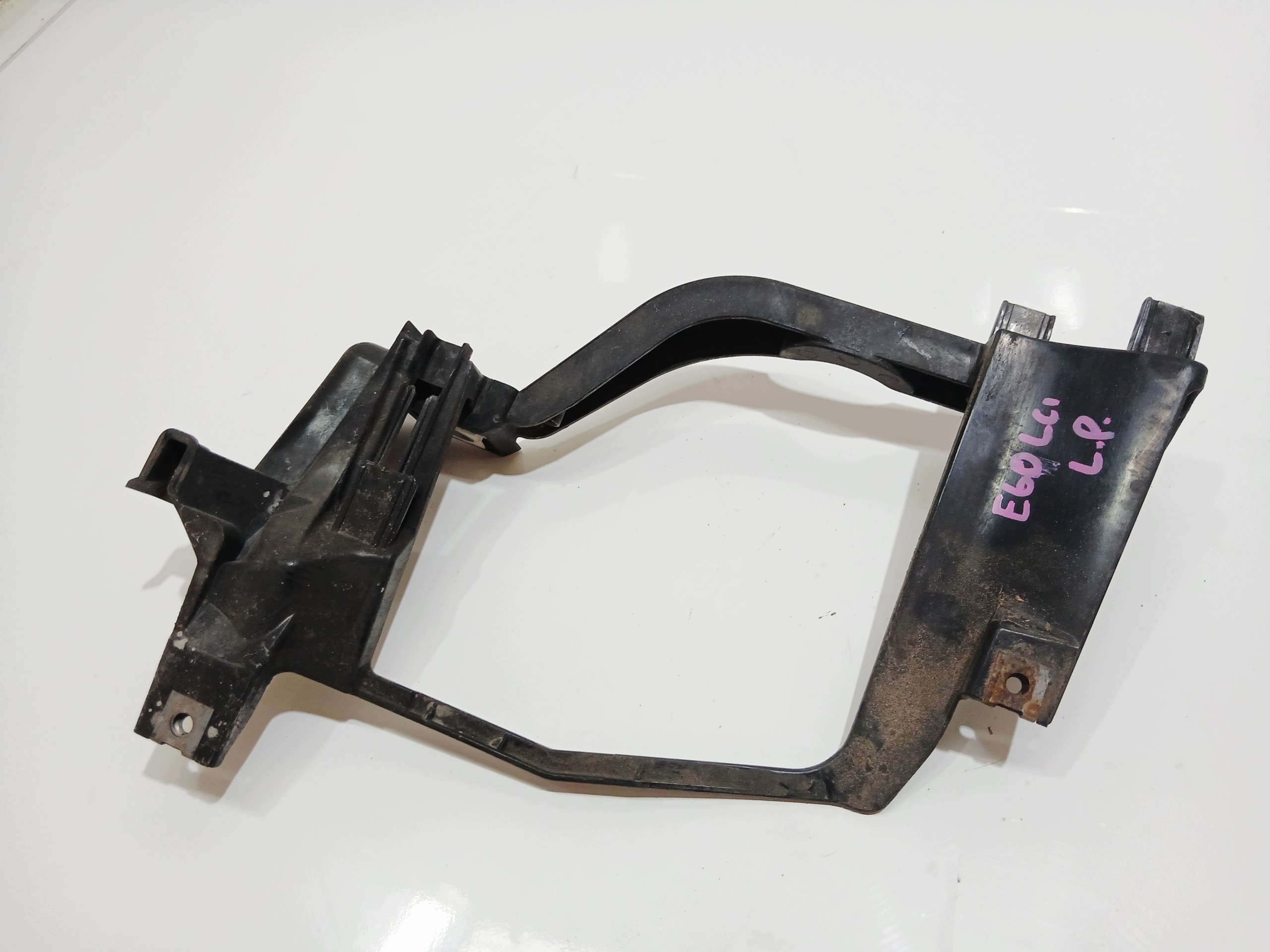support lights left front BMW E60 LIFT