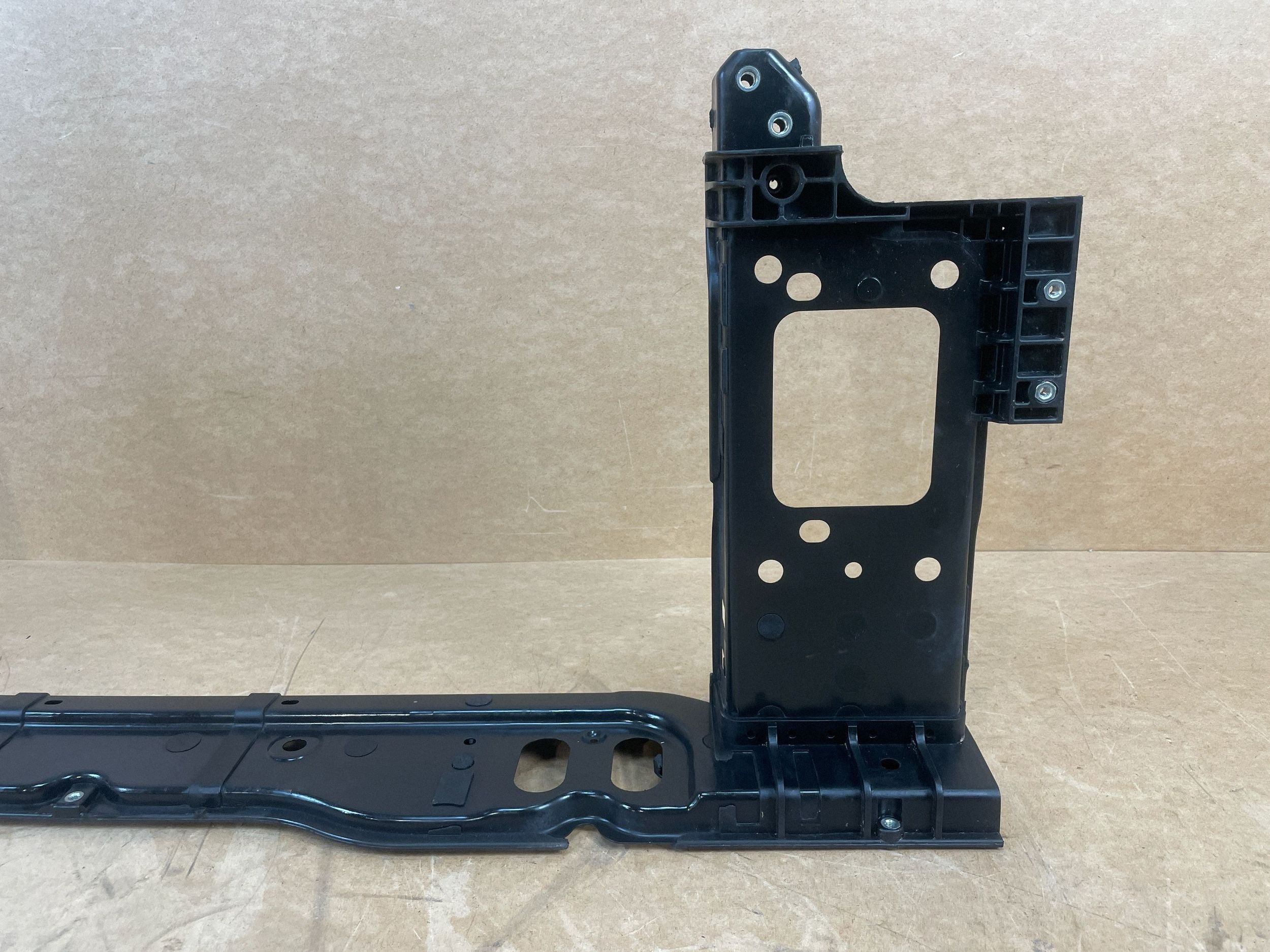 support panel for radiators pillar of radiators HYUNDAI I30 II 2 2012-2017 64101-A6000