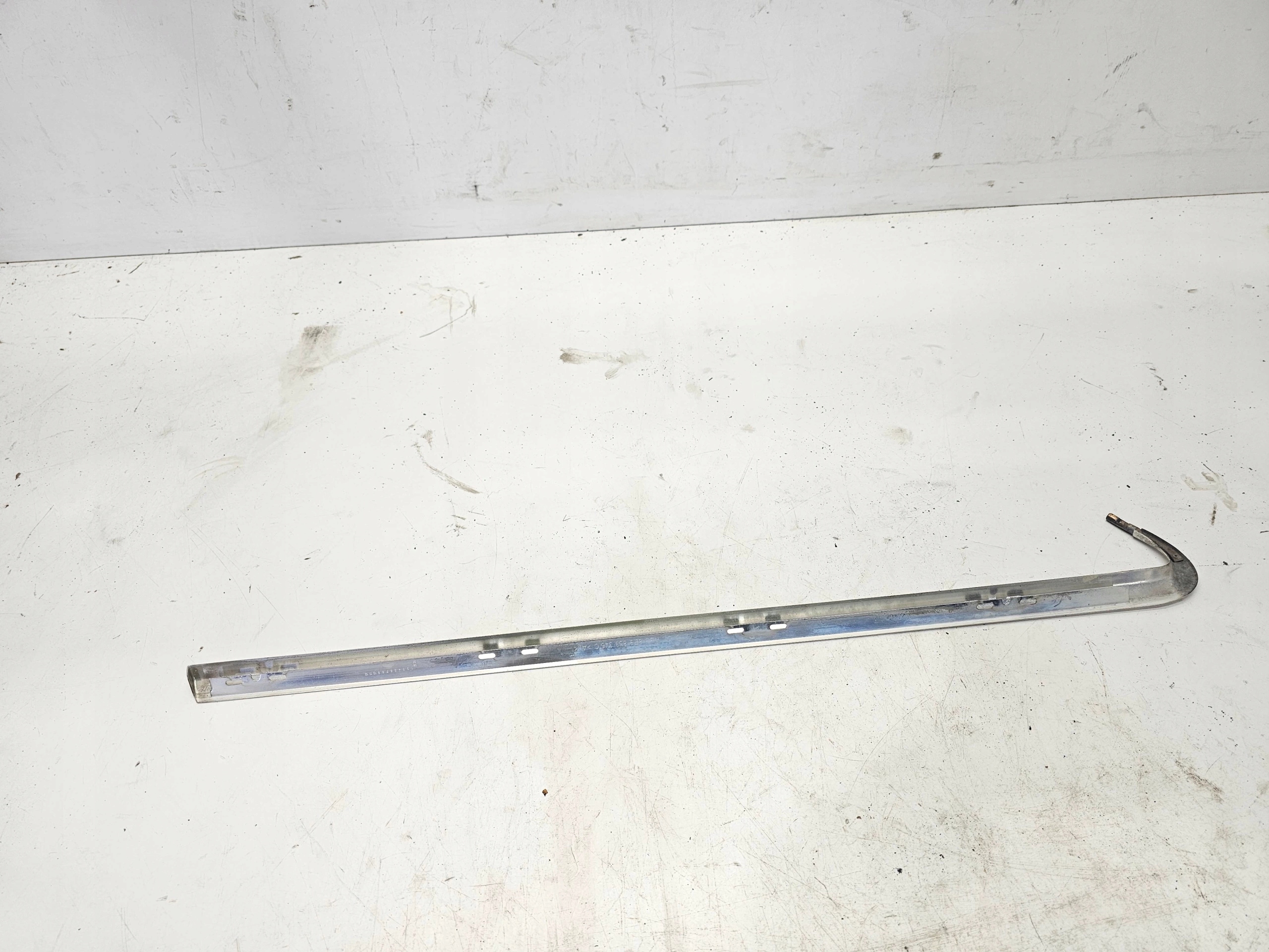 moulding bodywork CHROM windows right rear part AUDI A4 B7 AVANT 8E9853346C