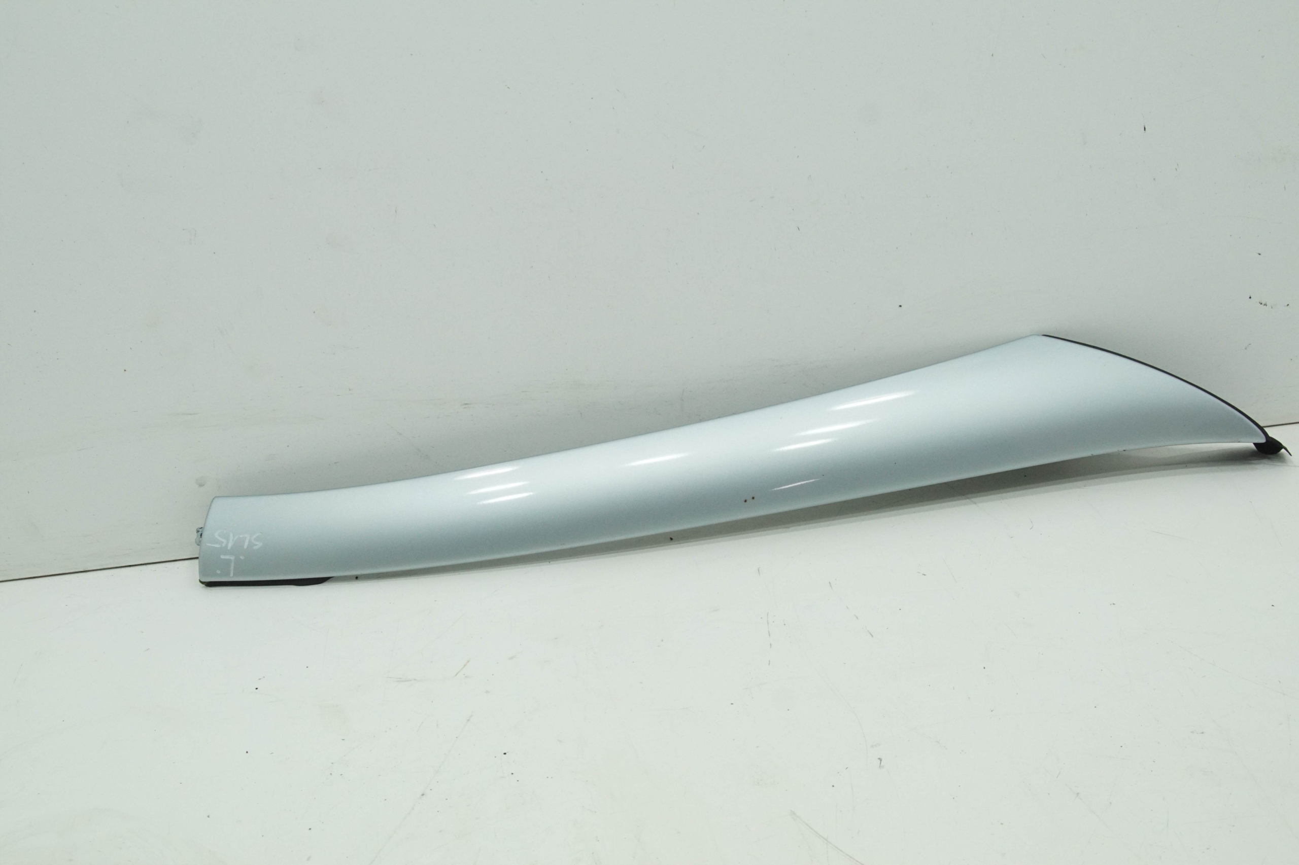 A2306900339 - Крышка левой стойки K744 MERCEDES SL R230