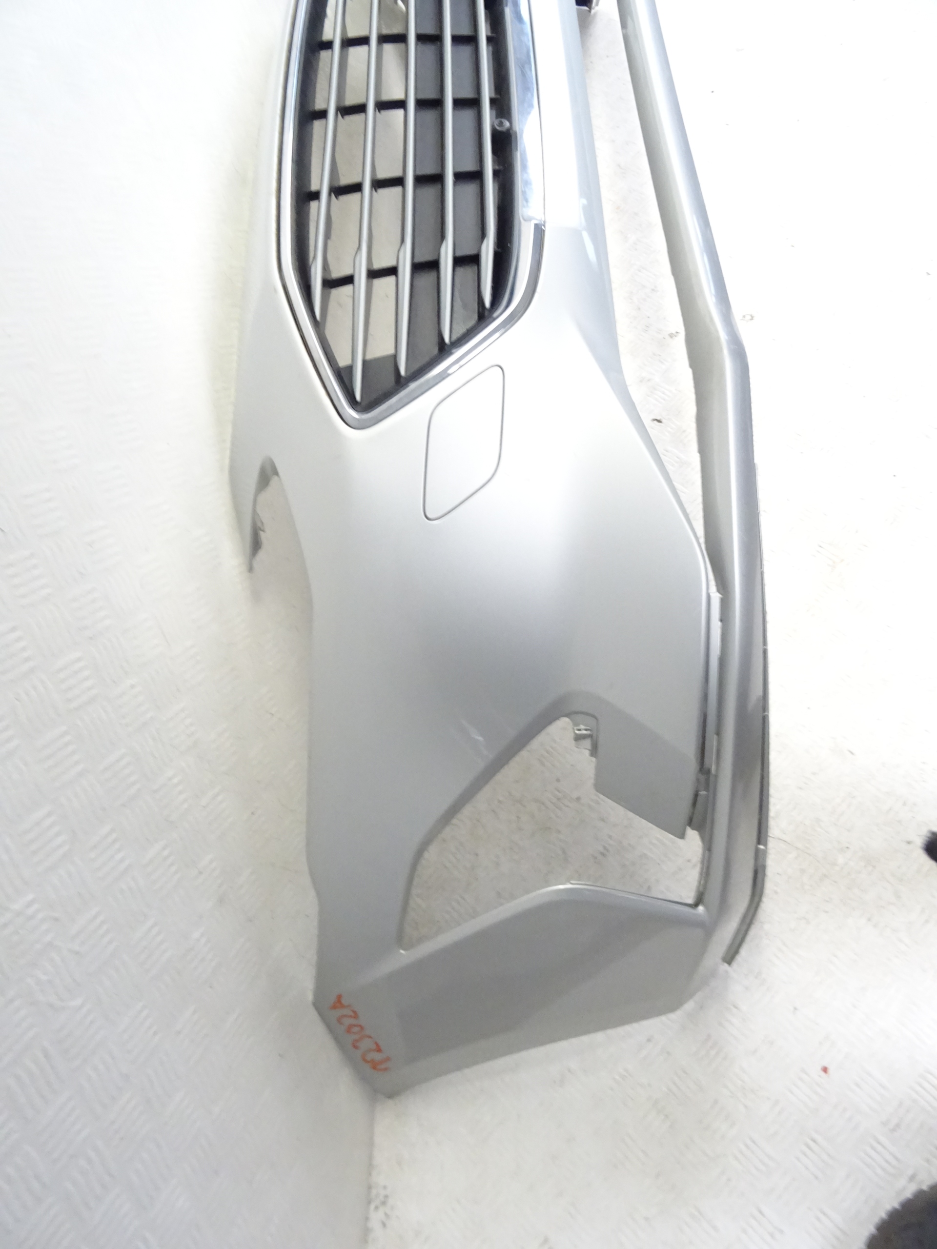 FORD FOCUS MK4 4 nárazník předek přední