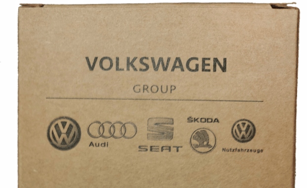 POKRYWA ZAWORÓW VW GOLF V 1.9 TDI 105 KM 2003-2008