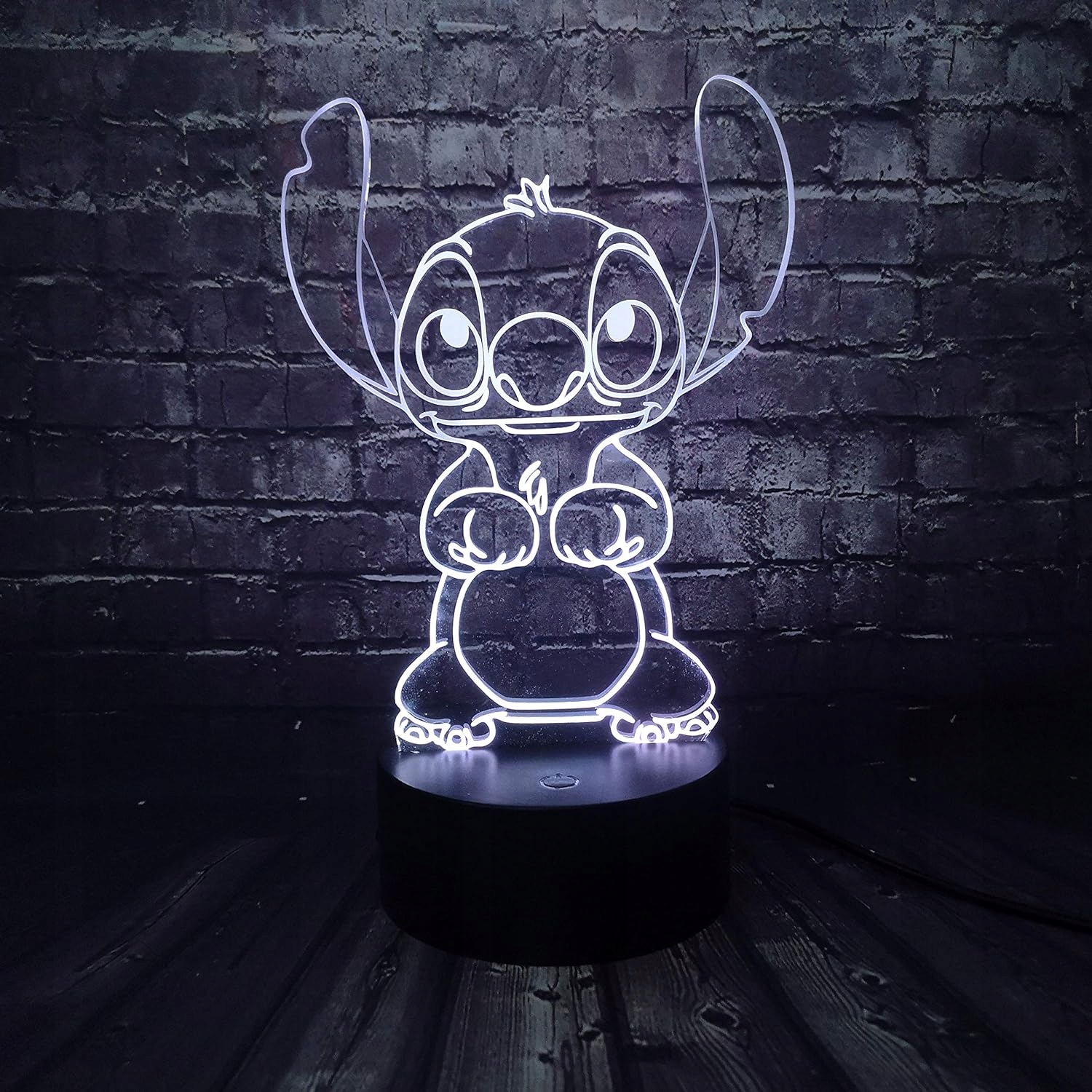 Lampka nocna 3D led LILO I STICH usb + pilot RGB Kod producenta HLO_675