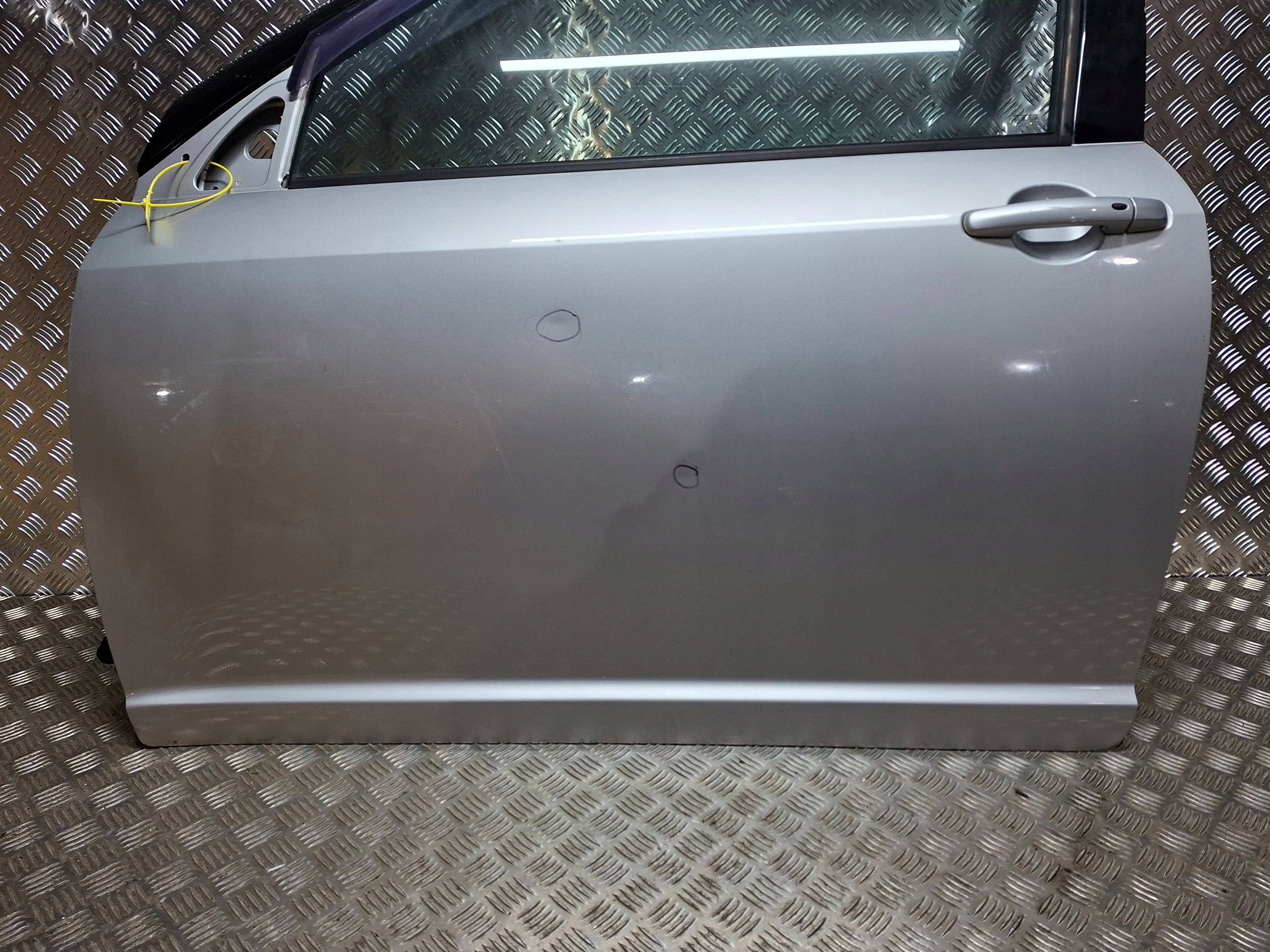 Tür links SUZUKI SWIFT MK6 04-10 3D 3-Tür