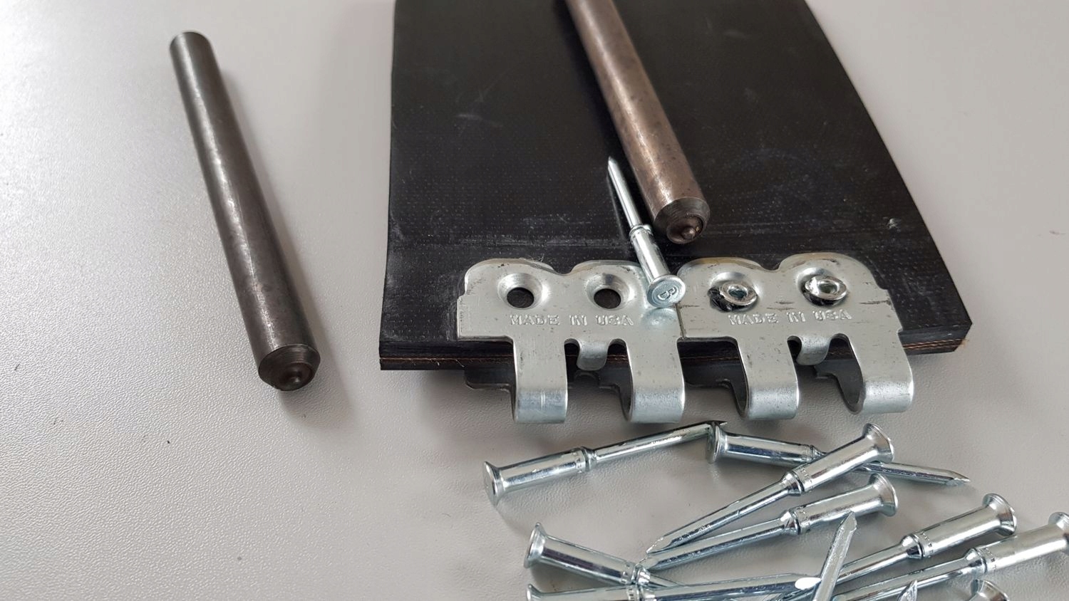 NARZĘDZIE DO ZABIJANIA NITÓW DO ZŁĄCZ R2, R5, R5,5 Kod producenta 41295 | R5J-RS