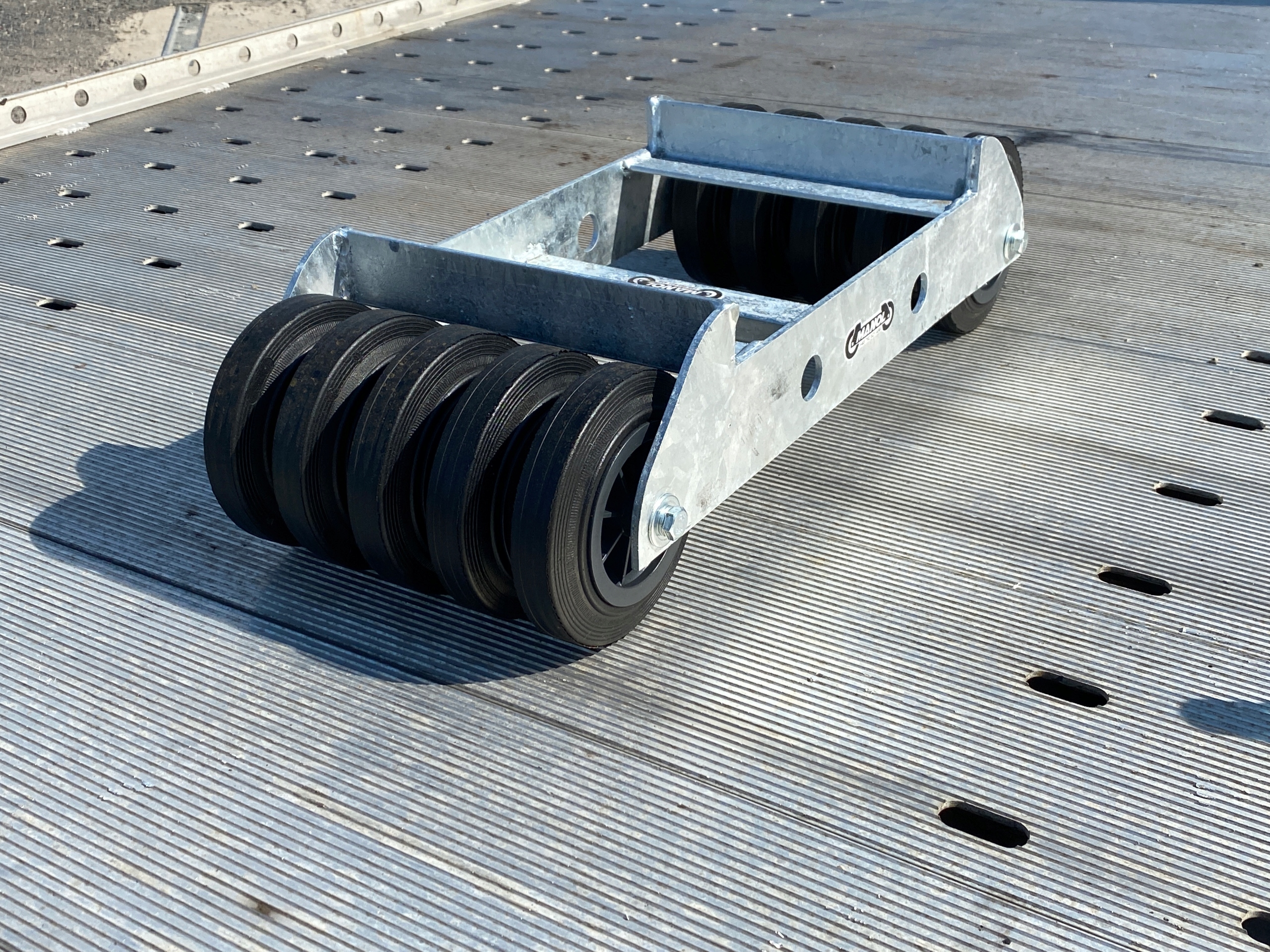 Wozek Rolka Rolki Do Pomocy Drogowej 1500kg Weight with packaging 14 5 kg