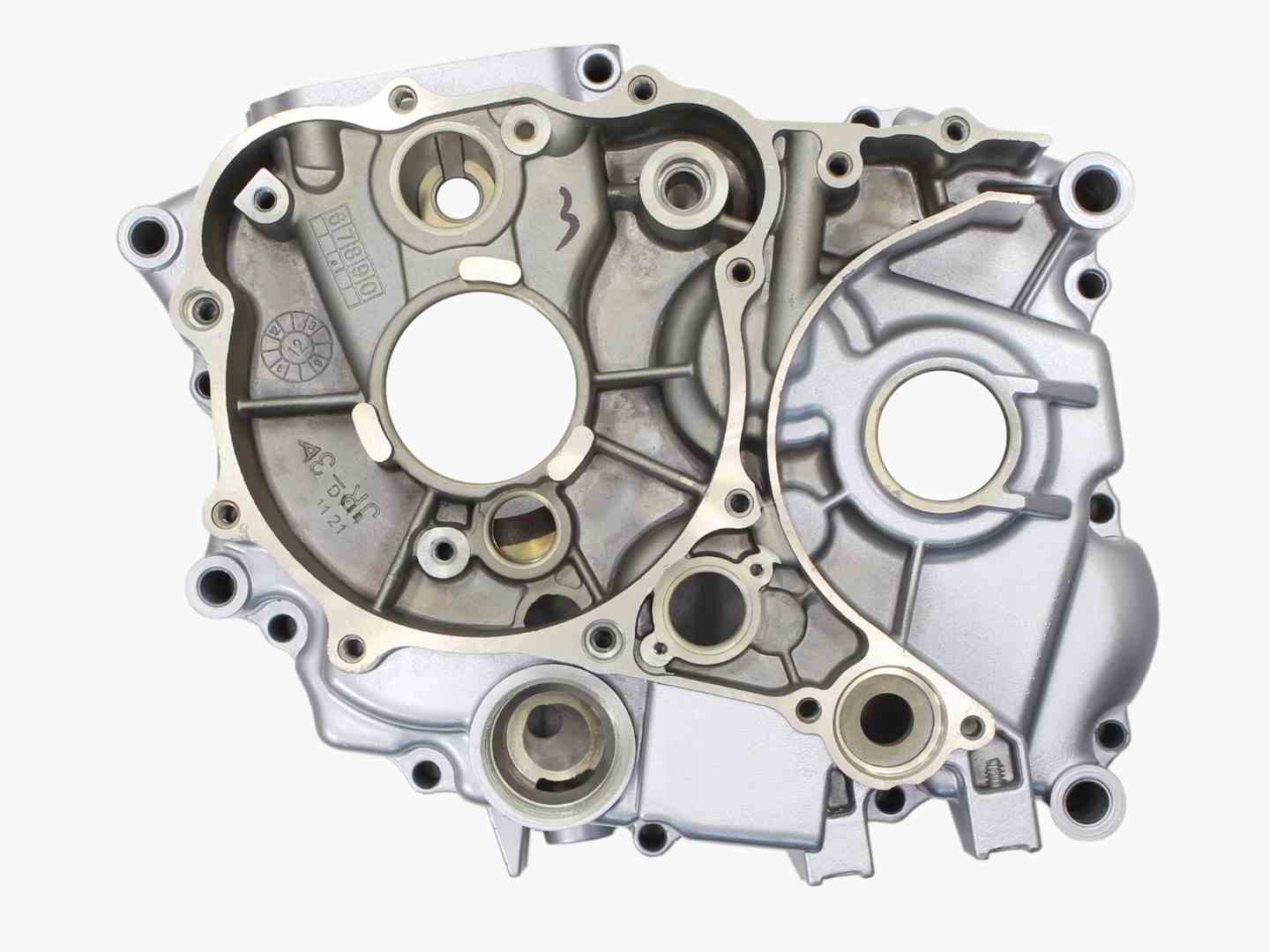 BENZER6326 - Картер лівий янкі D125