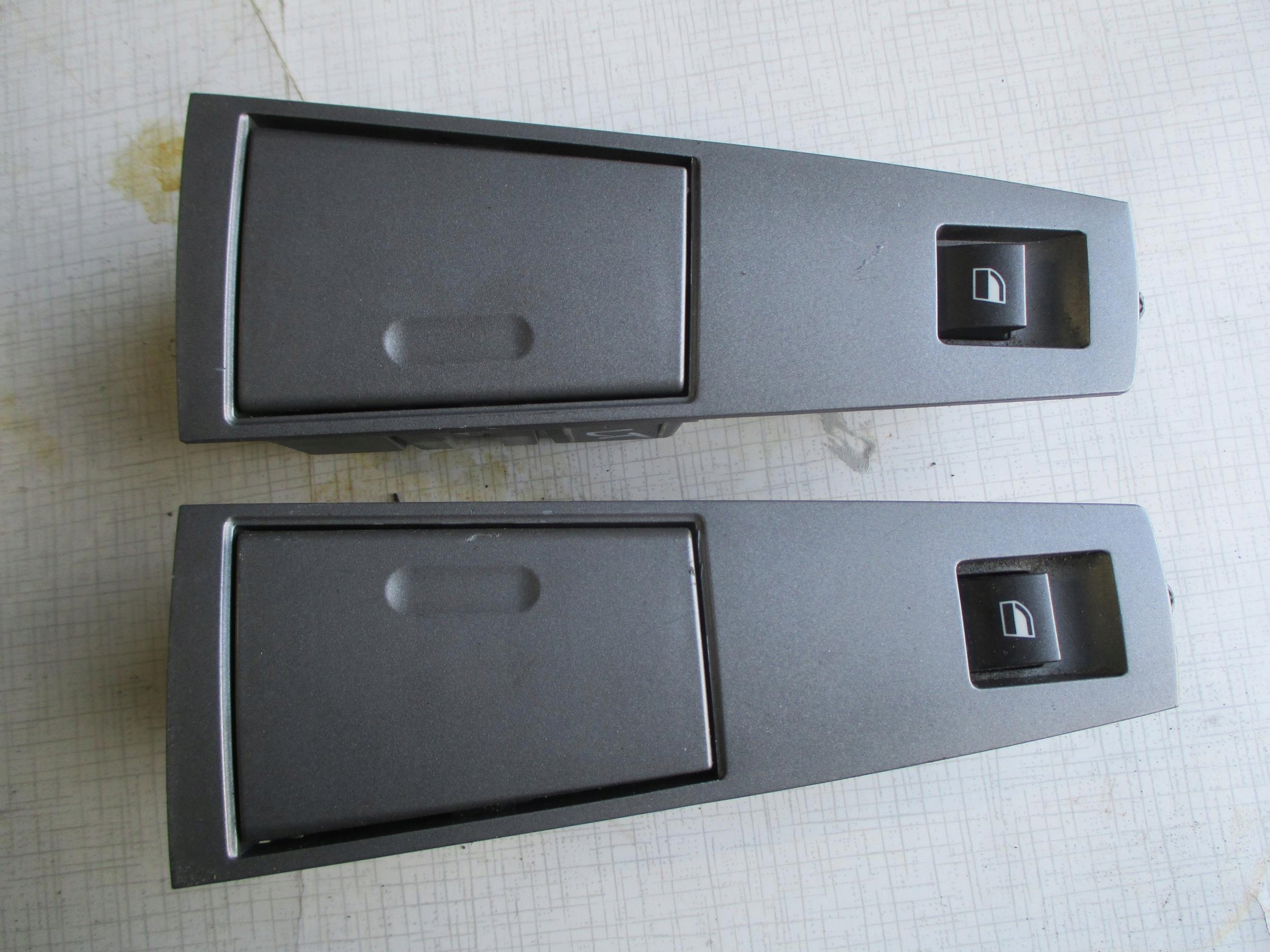 BMW E65 01-05 PRZEŁACZNIK SZYBY 8379597