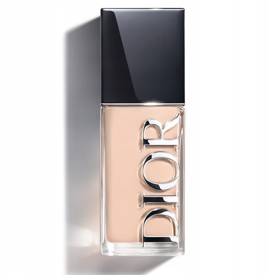 Dior Podkład Forever Skin Glow 2W