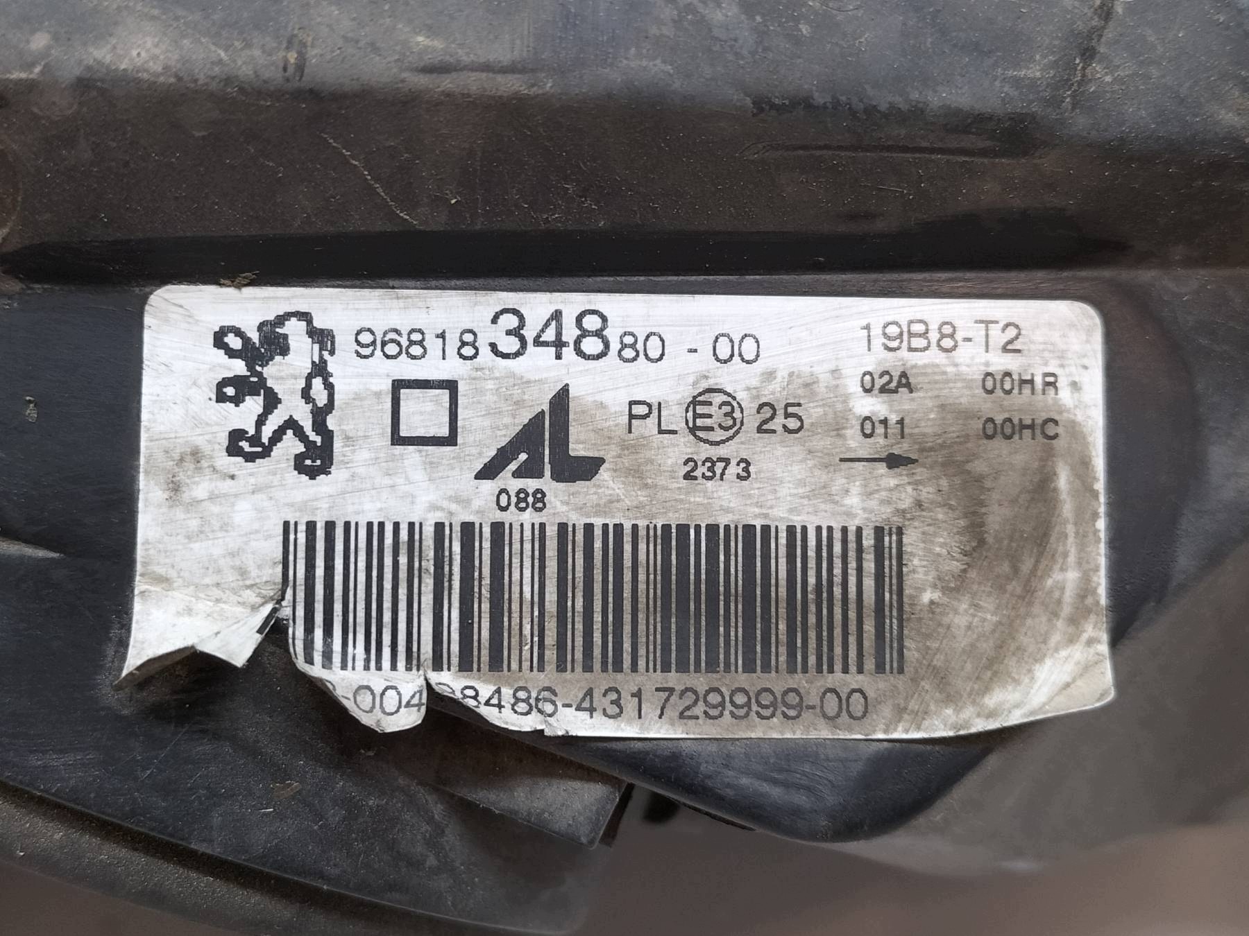 light front left EU lens 9681834880 Peugeot 307 and (2001-2008)