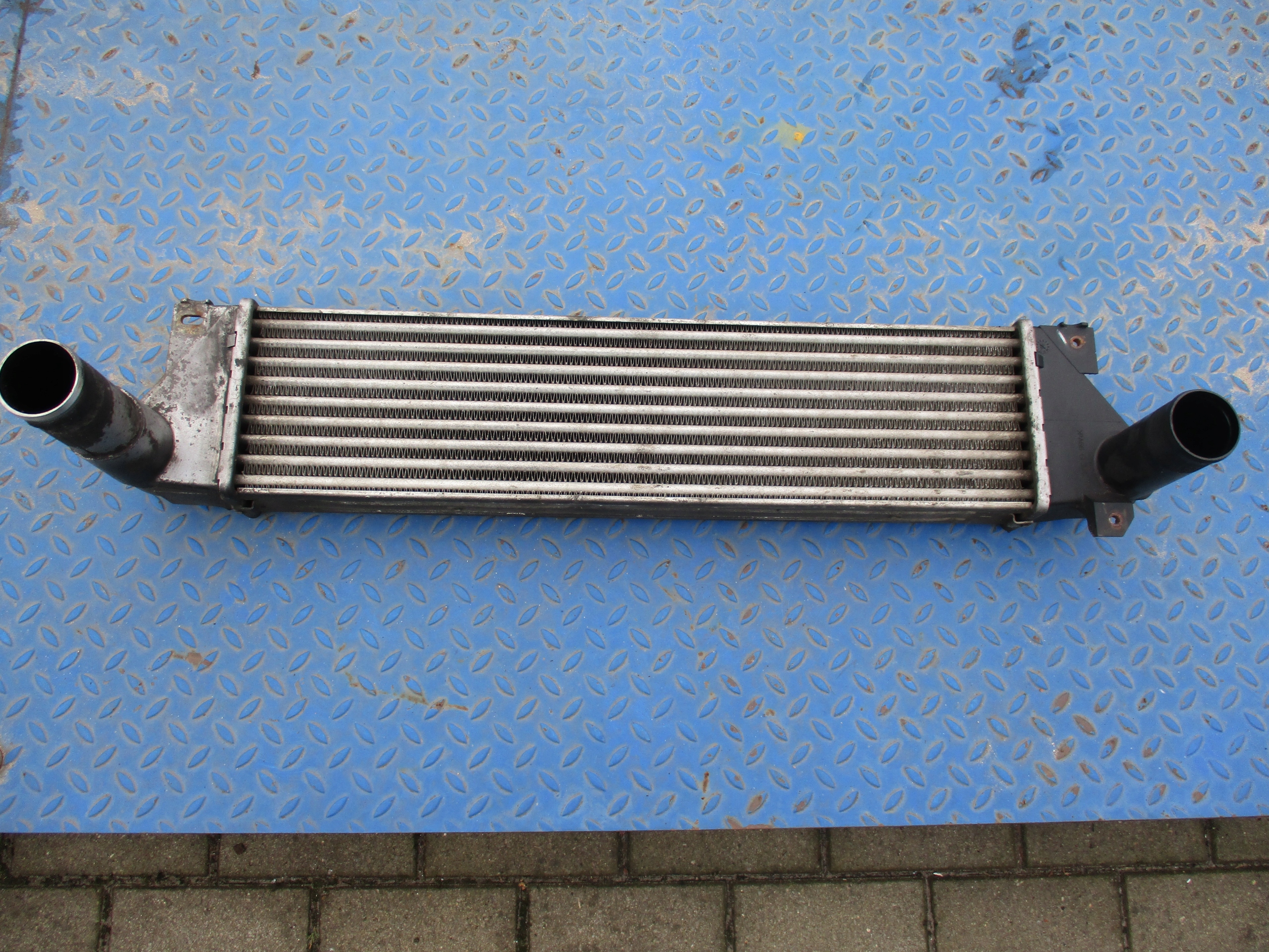 CHŁODNICA INTERCOOLERA FREELANDER 2.0 TD4 00-06