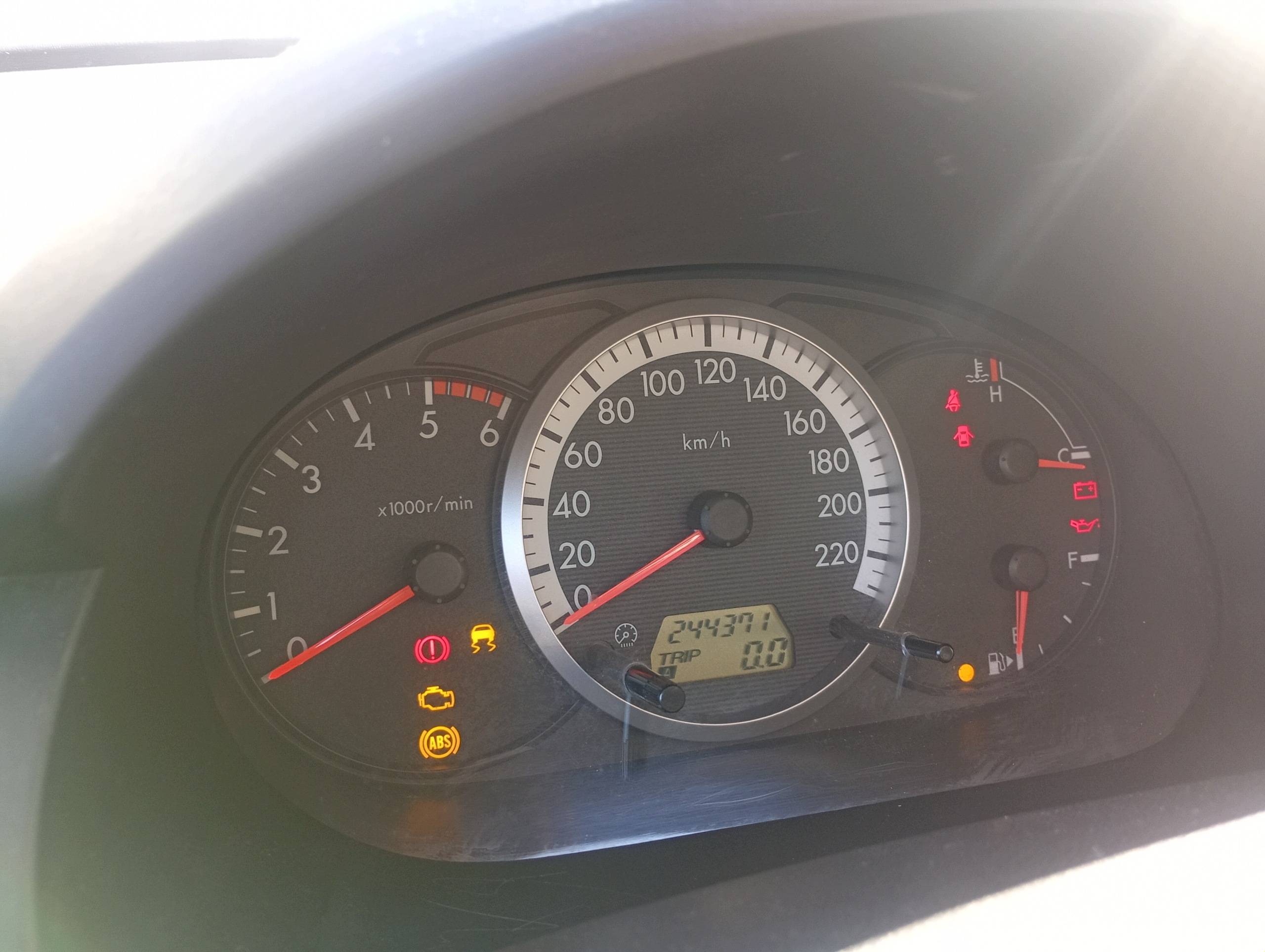 dials dials tachometer Mazda 5 V 05-10 2.0 CD mileage 244371km