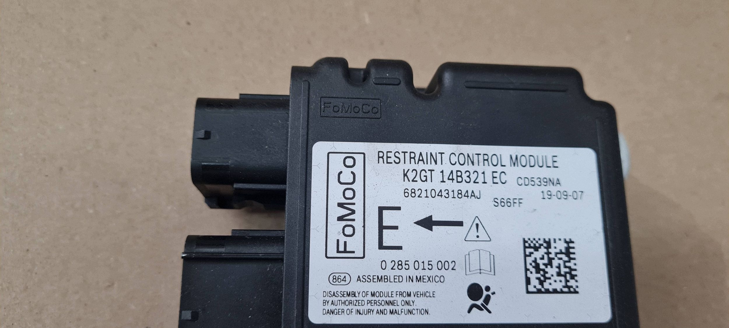 Ford Edge II 2020 module control unit SENSOR airbag ORG K2GT14B321EC