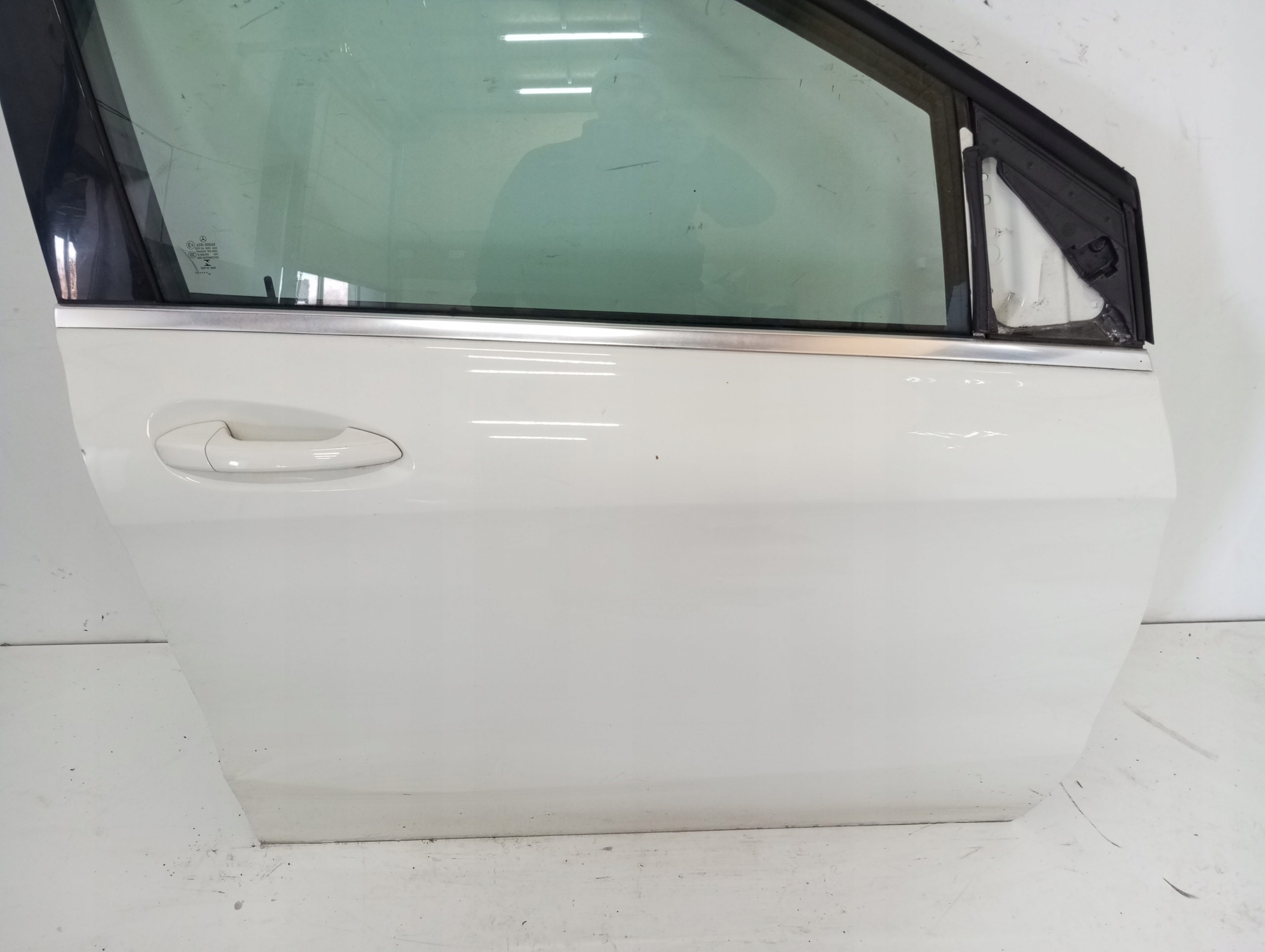 door right front MERCEDES B KLASA 246 14R