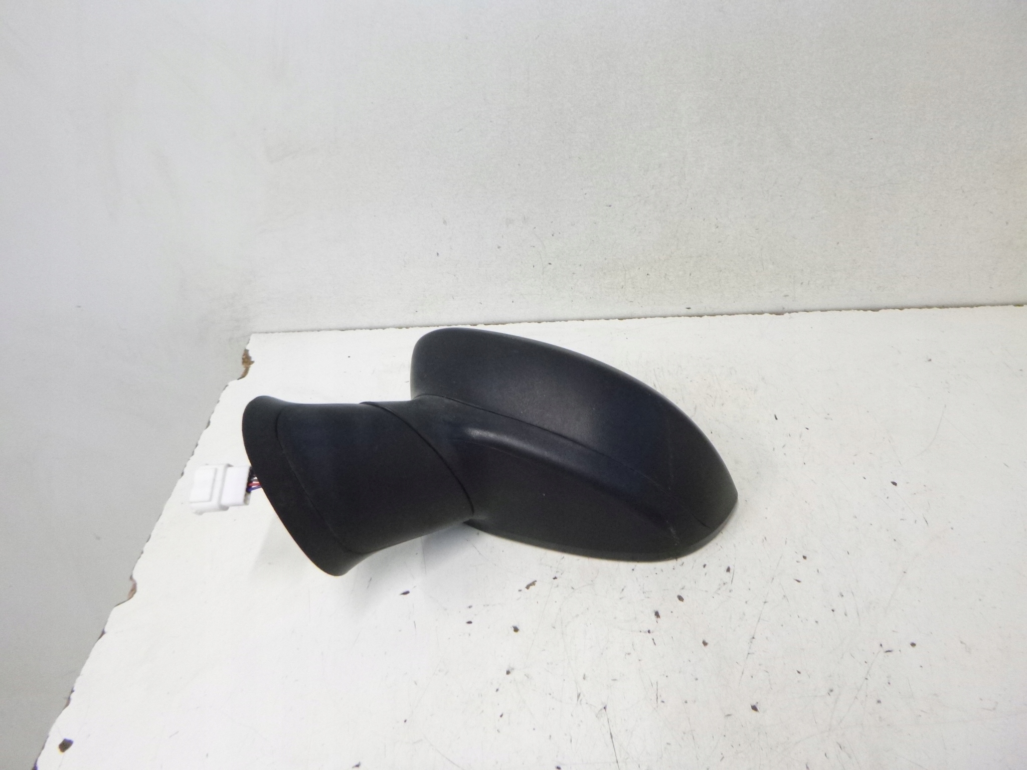 mirror left Fiat Linea 5 Pin 07-15r.