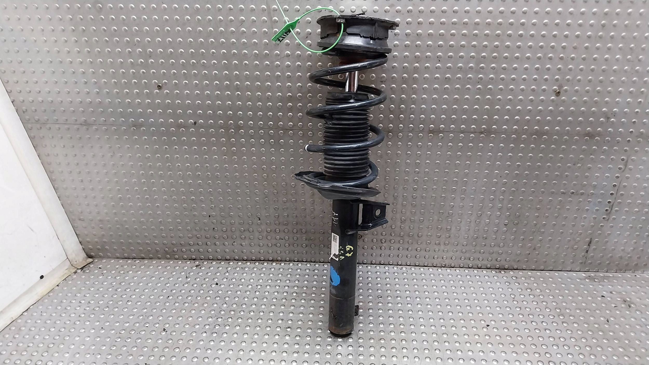 shock absorber left front 5Q0413023FK LEON III A3 8V GOLF VII OCTAVIA III