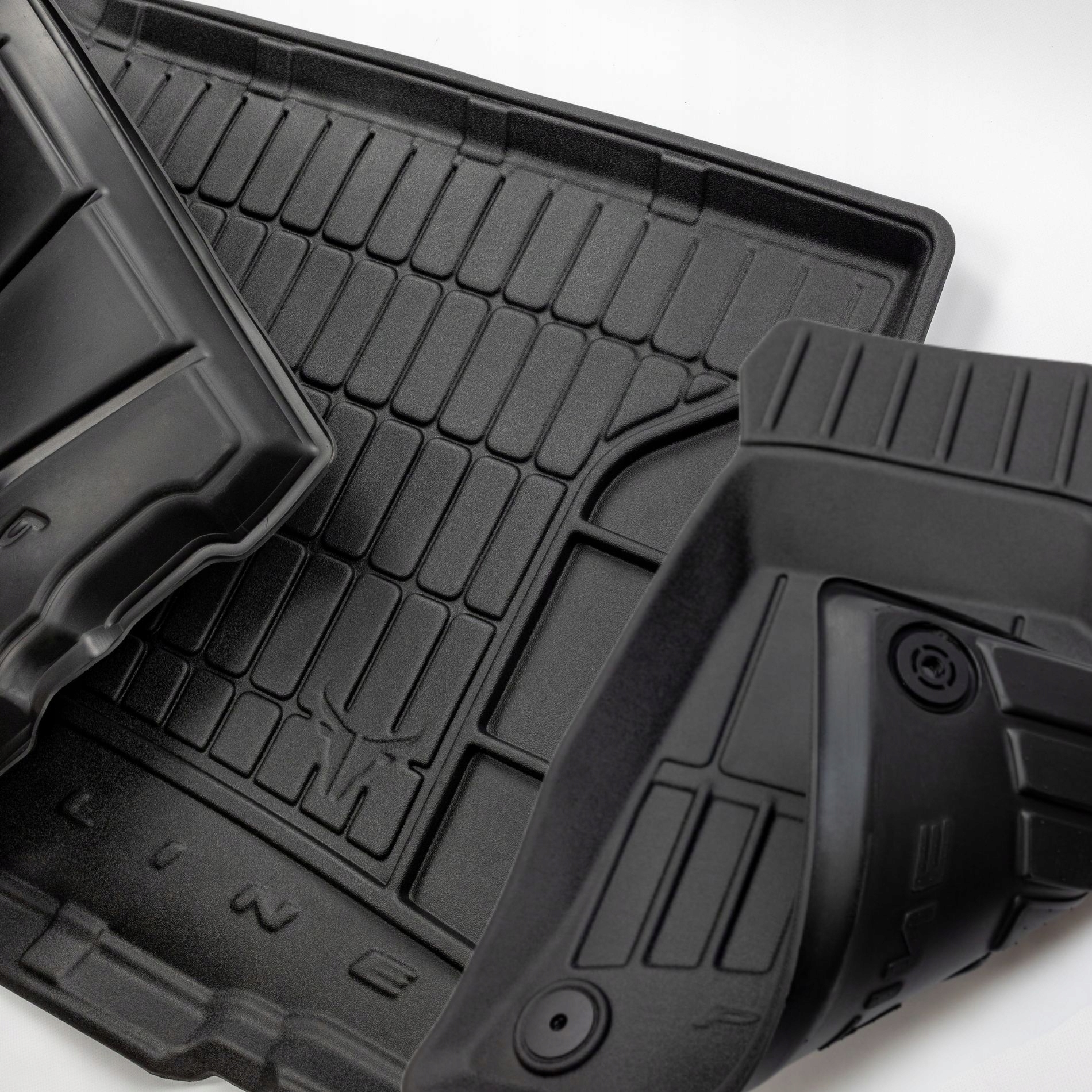 MATA GUMOWA BAGAŻNIKA FROGUM TM548805 Producent Frogum