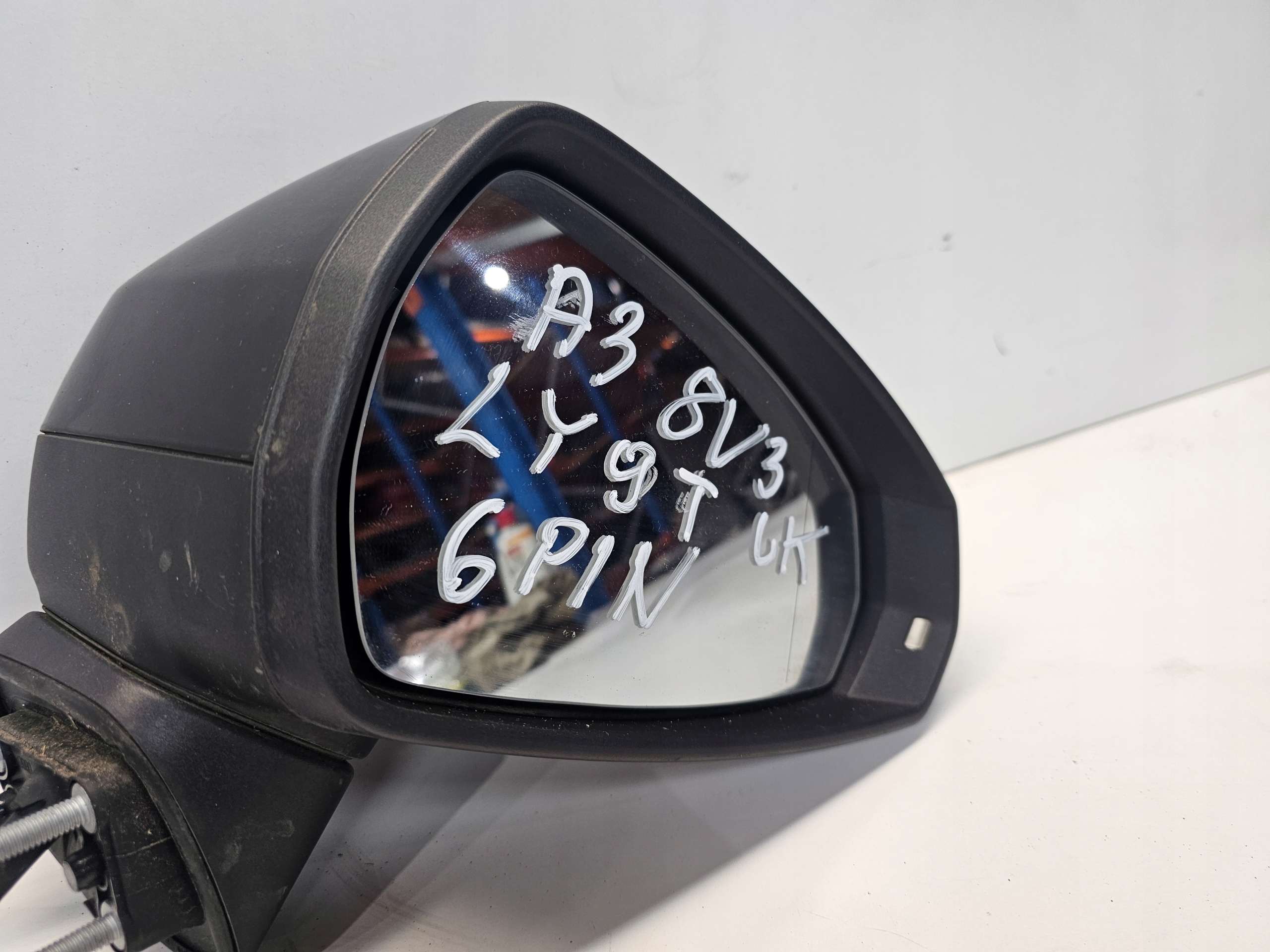 mirror exterior right AUDI A3 8V LY9T 6-PIN UK