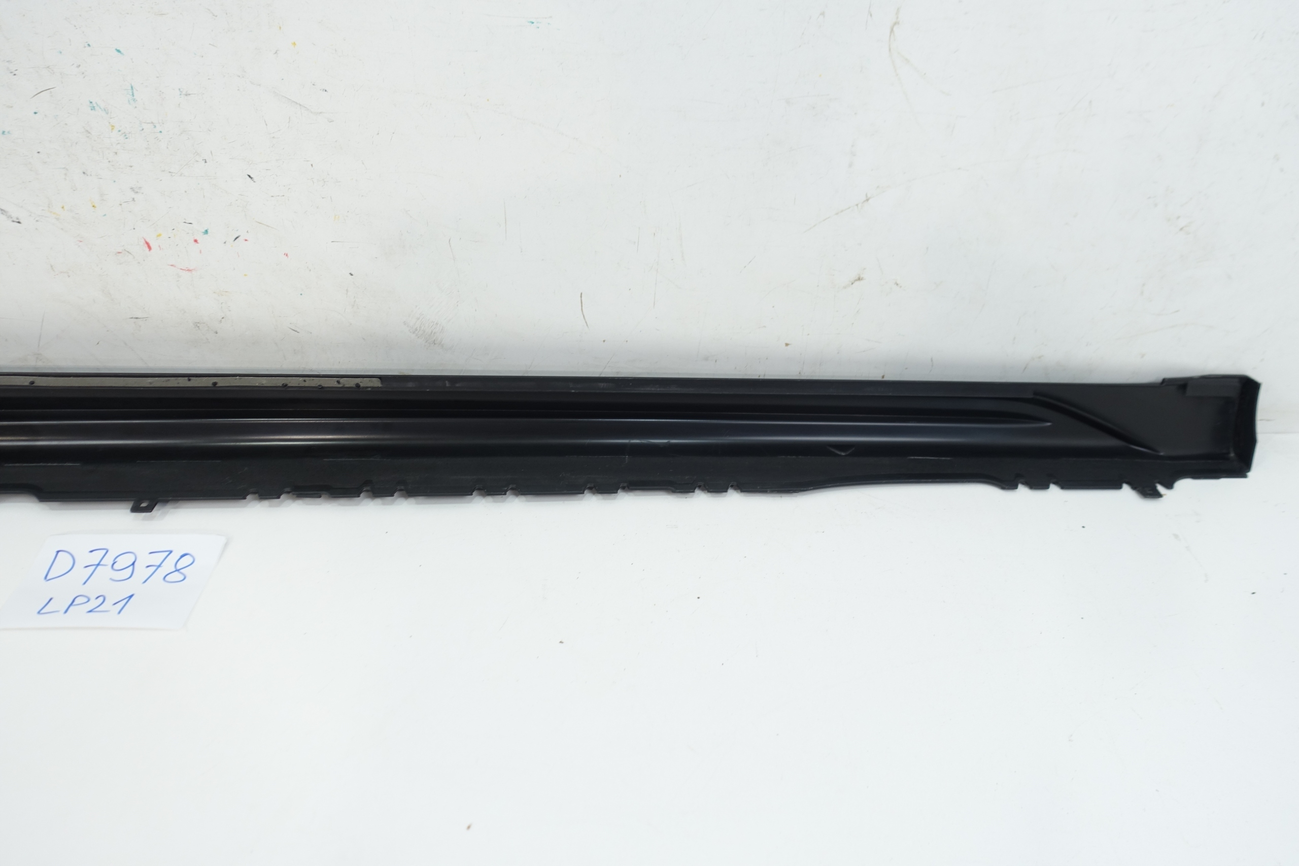 moulding threshold left AUDI A4 B9 LIFT KOMBI ALLROAD