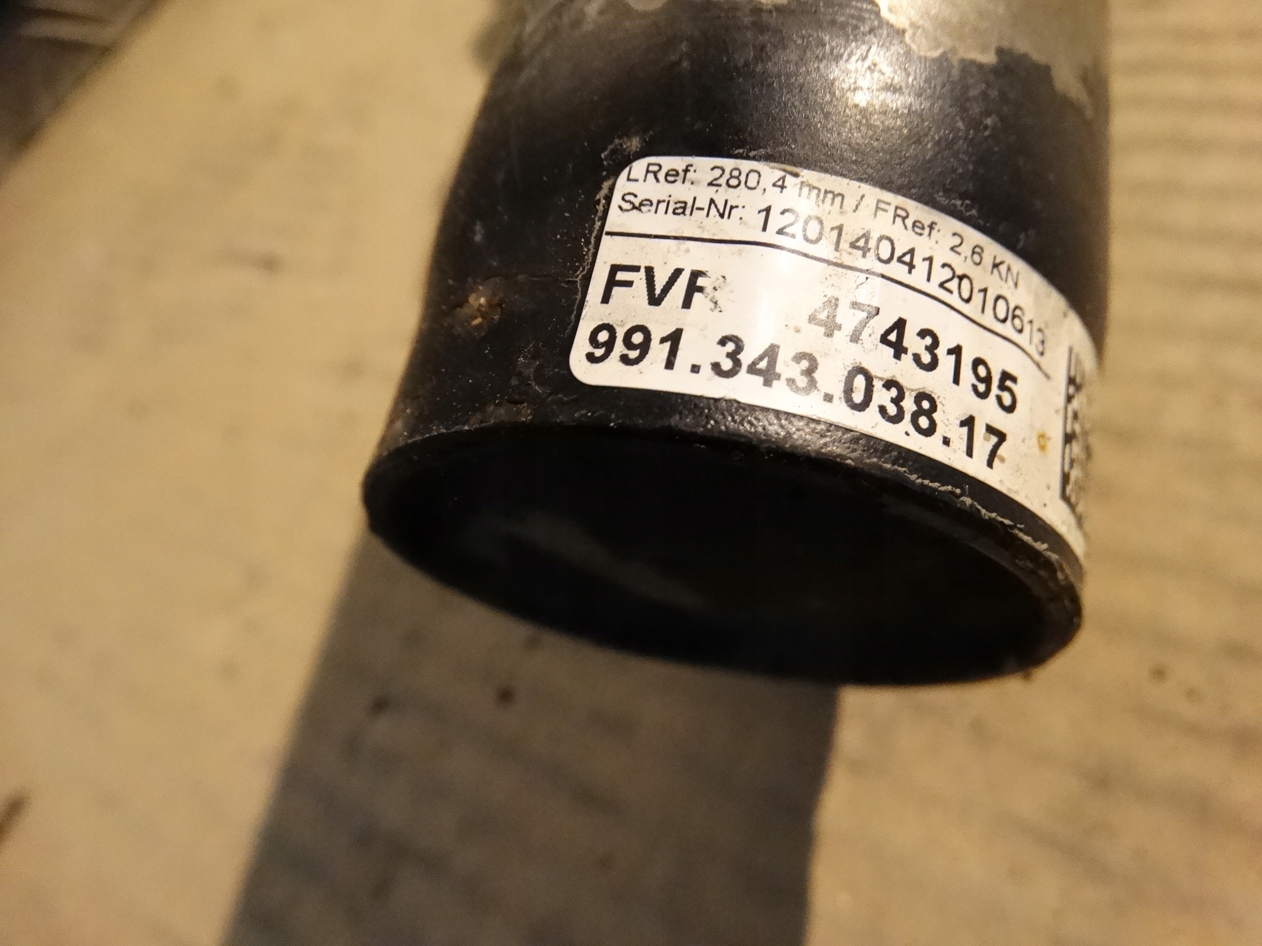 IDEALNY shock absorber front right PORSCHE 991 1