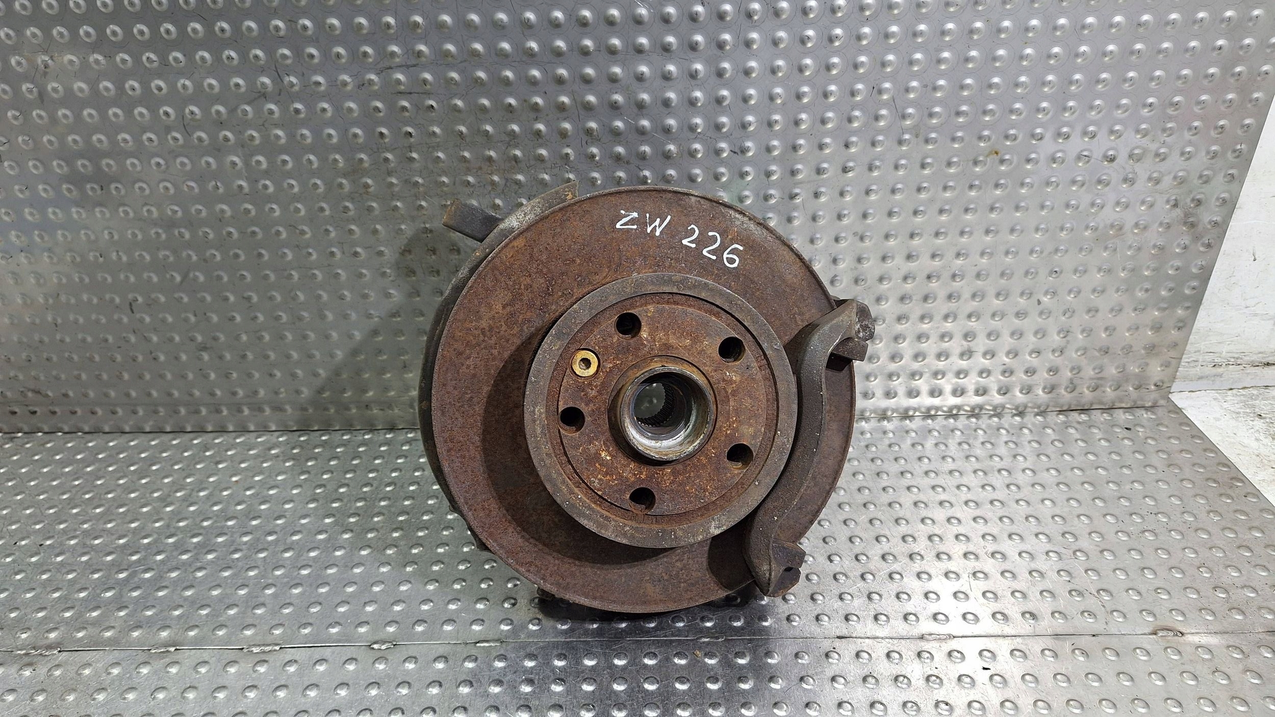 swing right front ABS 701407258 VW TRANSPORTER T4