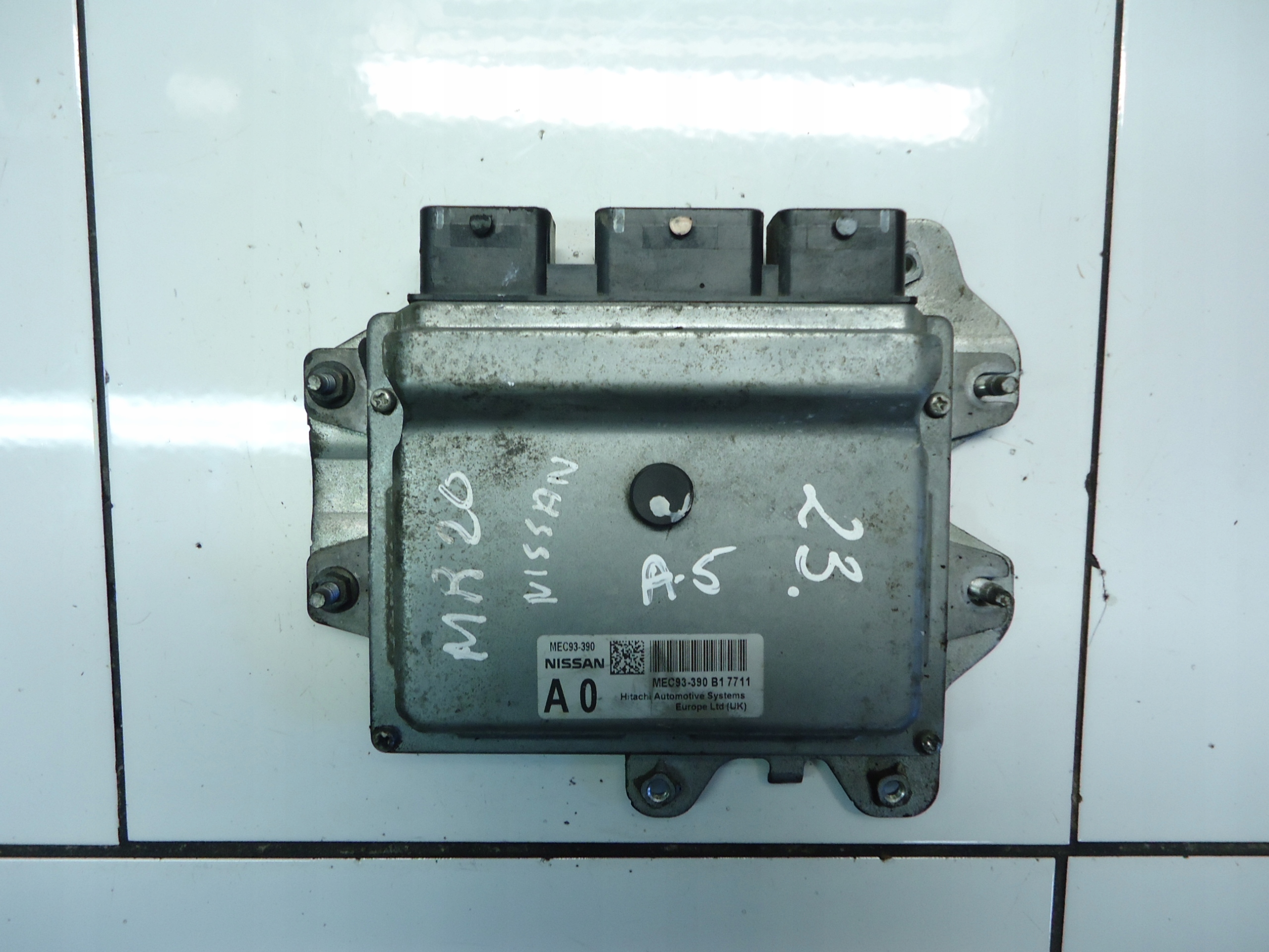 NISSAN QASHQAI 2.0 16V MR20 computer MEC93-390