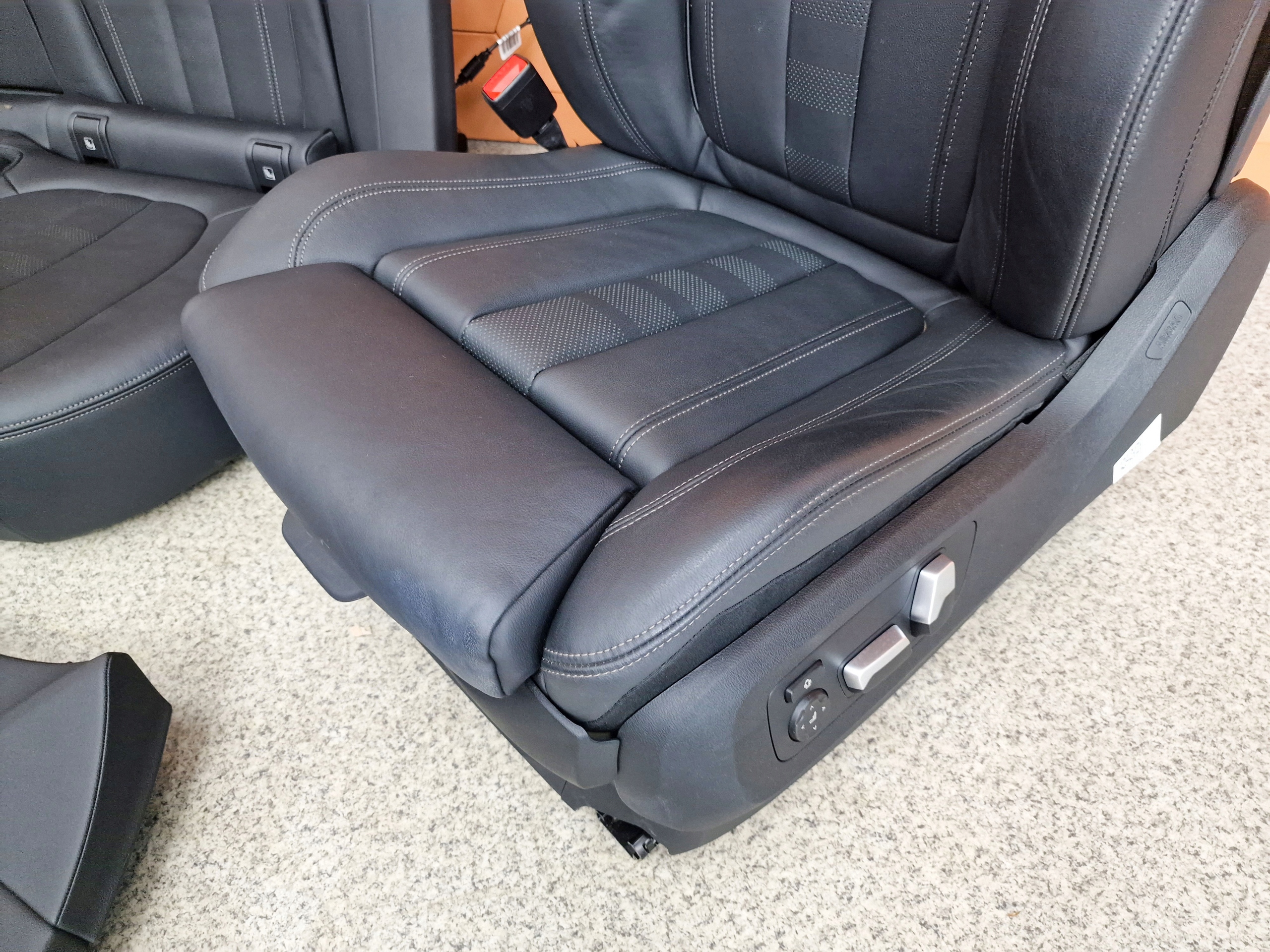 BMW X5 G05 inner seats m-packet leather VERNASCA heated HARMAN
